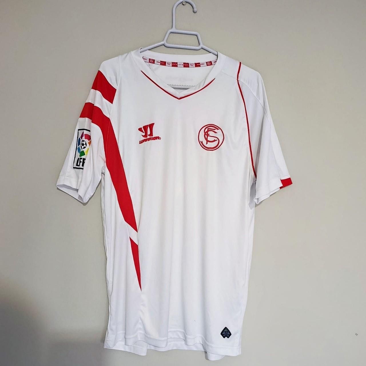 Warrior Vintage Carlos Bacca Sevilla FC 2013 Home Jersey #9 La Liga Size US M / EU 48-50 / 2 - 1 Thumbnail