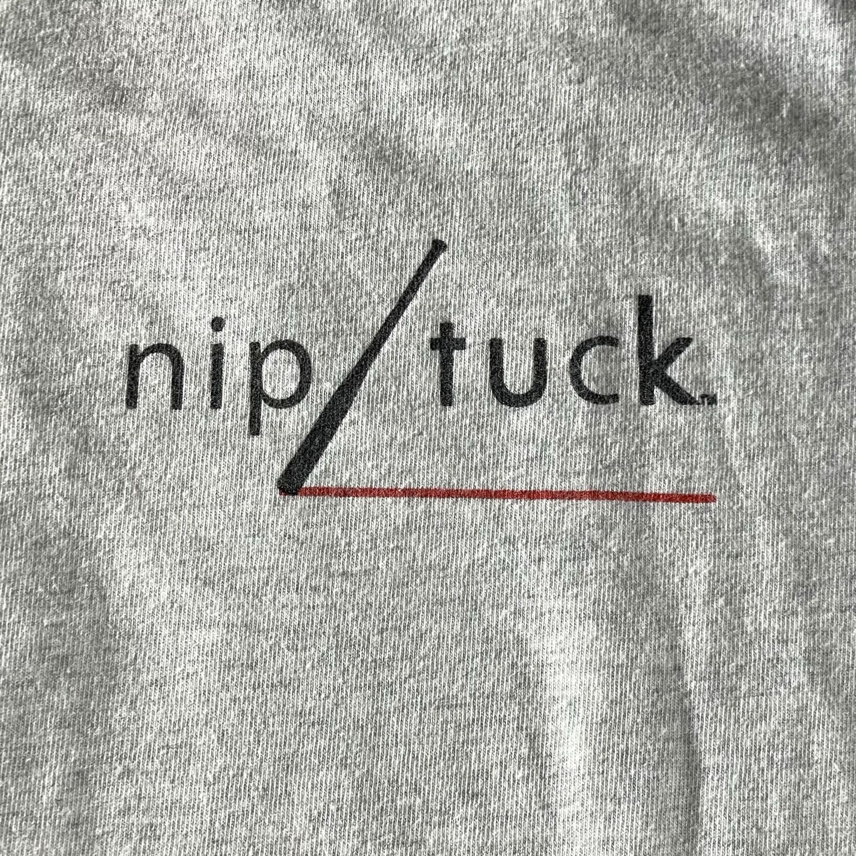 Champion Nip Tuck Shirt Champion Men XL Gray T-Shirt Medical Drama Television Promo Crew Doctor Champion Mens XL Size US XL / EU 56 / 4 - 2 Thumbnail