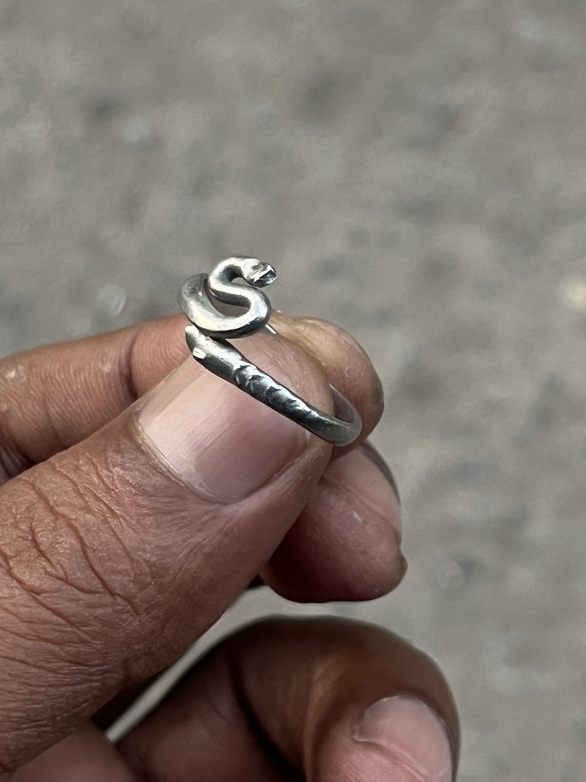Hysteric Glamour Handcrafted Hammered Snake Ring Sterling Silver Style Size ONE SIZE - 4 Thumbnail