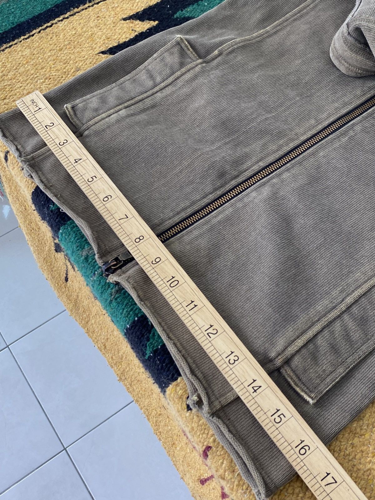 Japanese Brand No ID Y2K Distressed Zip Hoodie Jacket Olive Fade Slim Fit Size US M / EU 48-50 / 2 - 8 Thumbnail