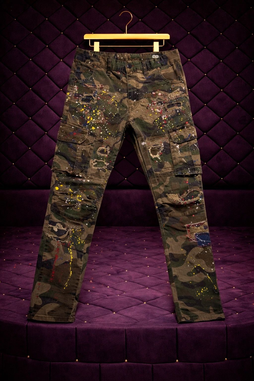 Other WOODLAND CAMO PRINT CARGO PANTS Size US 34 / EU 50 - 1 Preview