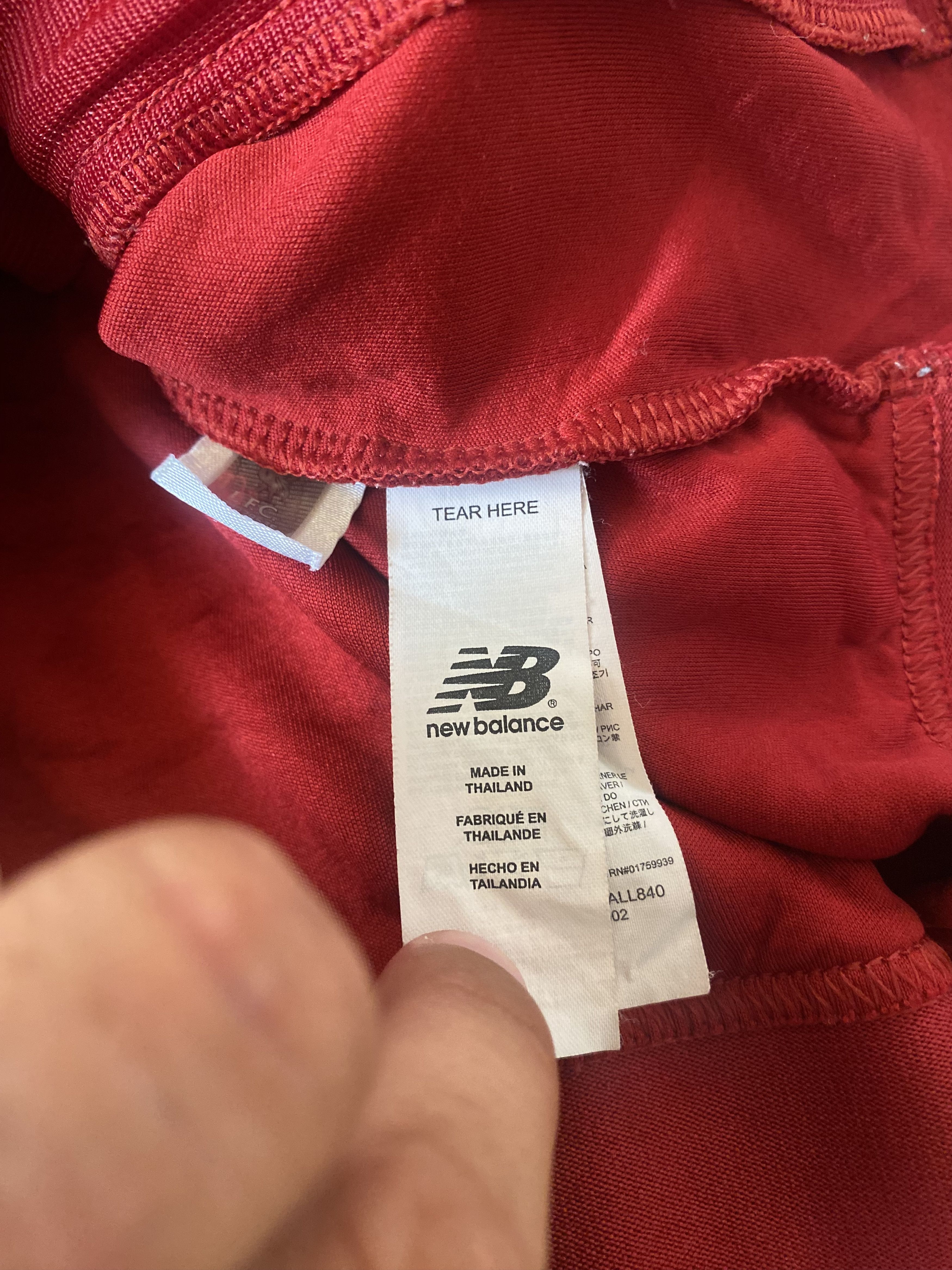 New Balance LIVERPOOL F.C. New Balance Training Sweatshirt - M - UNIQUE Size US M / EU 48-50 / 2 - 6 Thumbnail