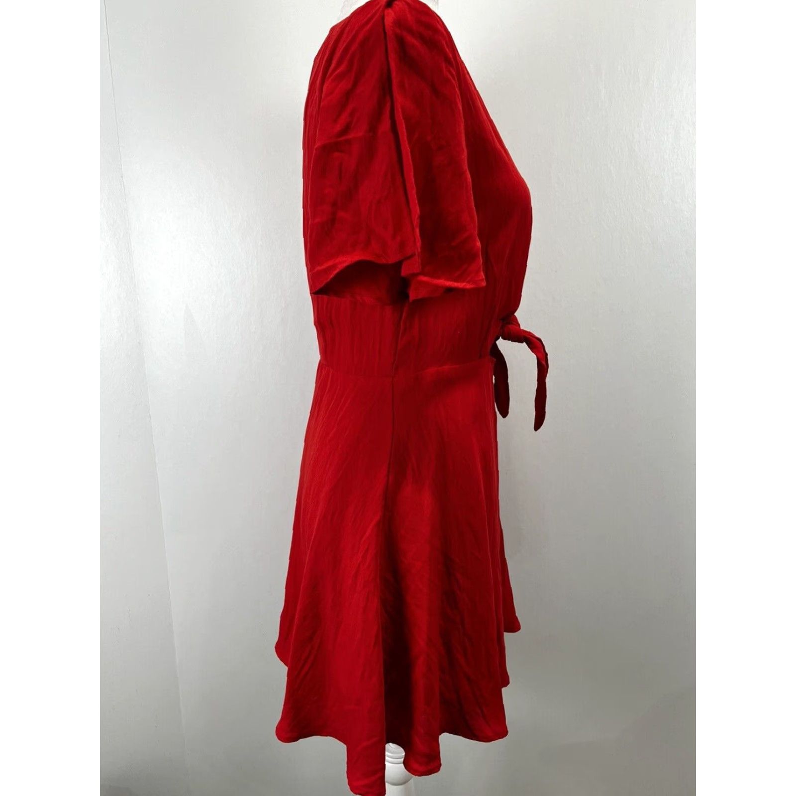 Lulus Lulus Red Mini Skater Dress Women's Size M V-Neck Tie Front Short Sleeve Size M / US 6-8 / IT 42-44 - 4 Thumbnail