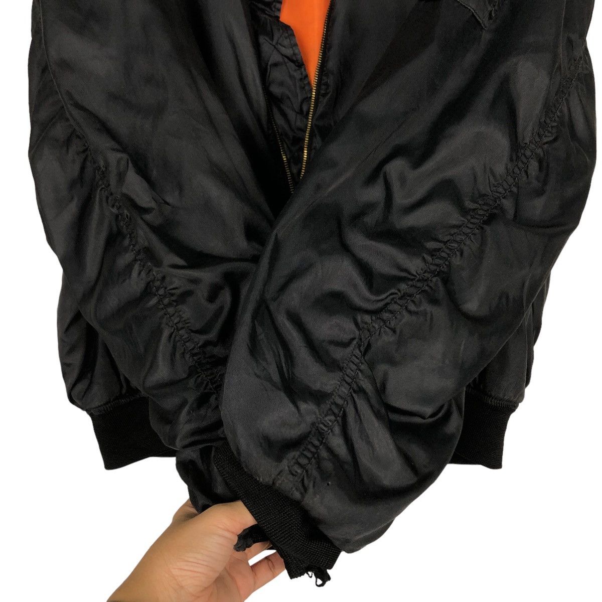 Japanese Brand 🔥Riot Riot Vintage Nylon Bomber Jacket World Island Size US L / EU 52-54 / 3 - 13 Thumbnail