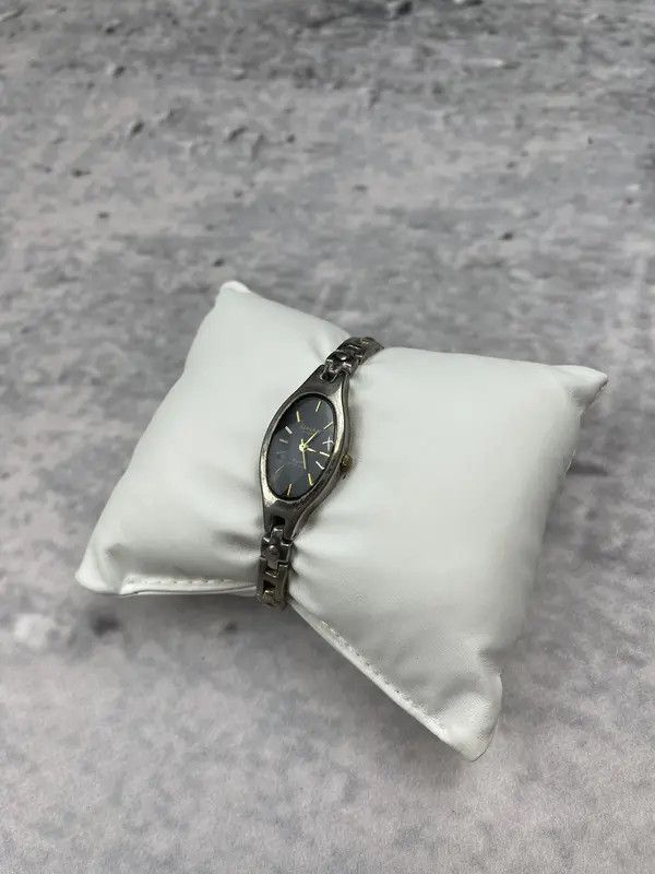 Japanese Brand Vintage Omax unisex watch rare, futuristic braclet women Size ONE SIZE - 8 Thumbnail