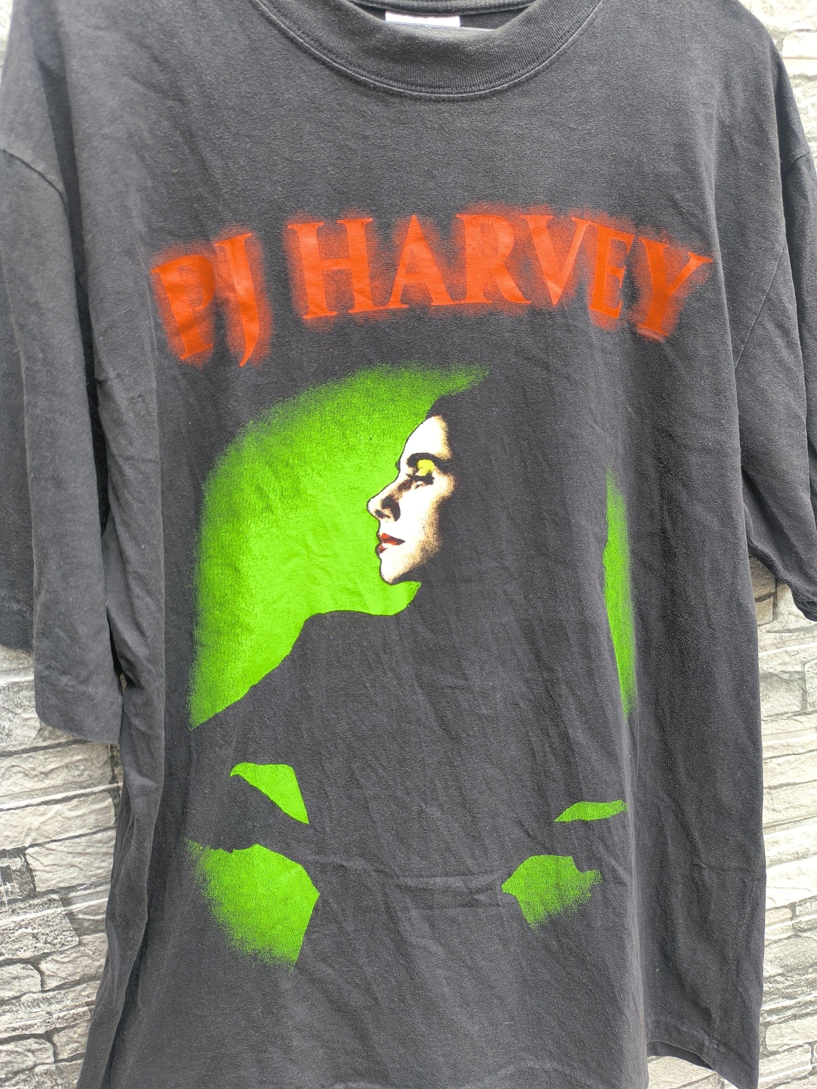 Band Tees PJ Harvey - Band Tshirt Size US L / EU 52-54 / 3 - 3 Thumbnail