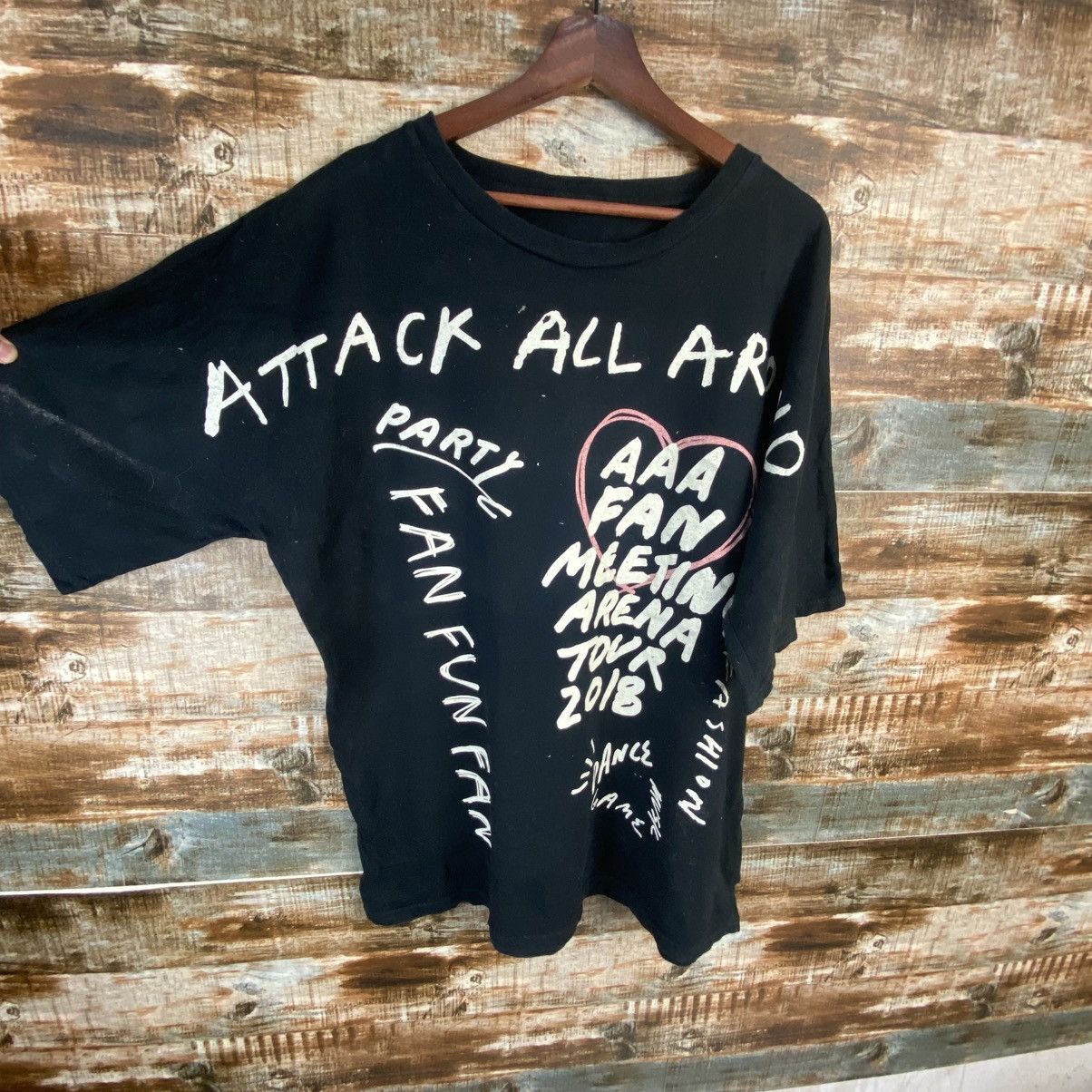 Band Tees DL Fan Fun Fan Black T-Shirt #C1202 Size US XL / EU 56 / 4 - 9 Thumbnail