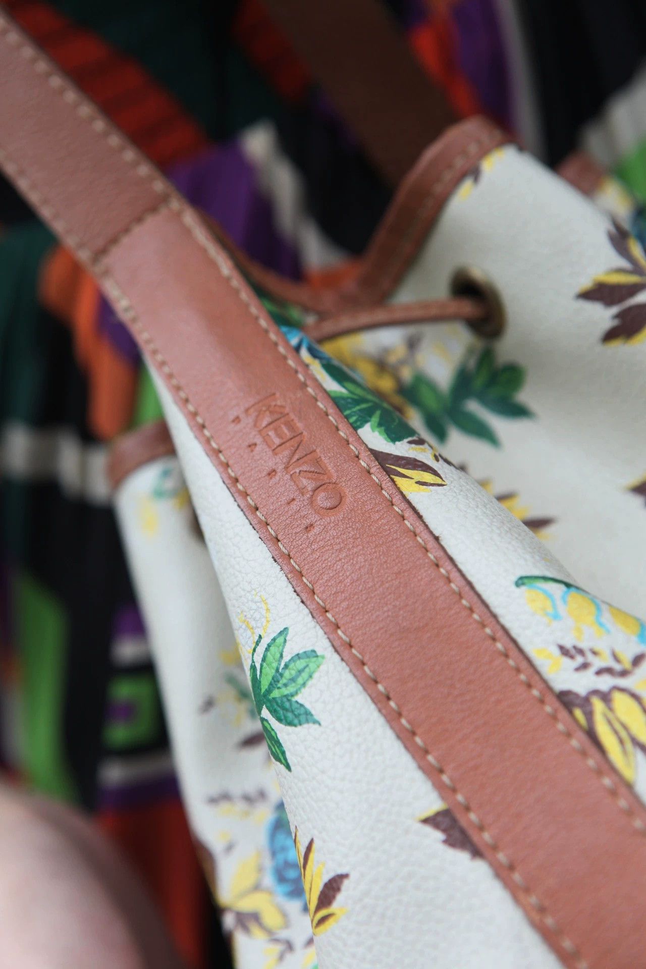 Kenzo Kenzo Floral Calfskin Shoulder Bag s-m Good Size ONE SIZE - 4 Thumbnail