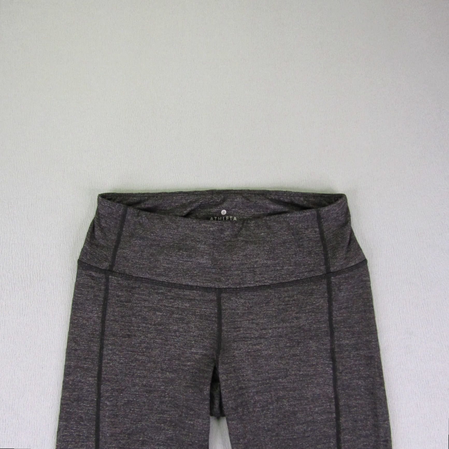 Athleta Athleta Leggings Womens Small Gray Mid Calf Cropped Athletic Yoga workout Pants Size 28" / US 6 / IT 42 - 2 Thumbnail
