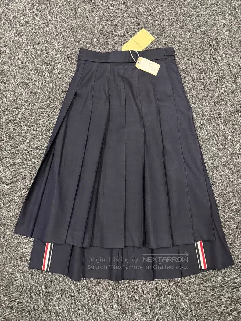 Thom Browne Thom Browne Pleated Skirt Size 25" / US 0 / IT 36 - 3 Thumbnail