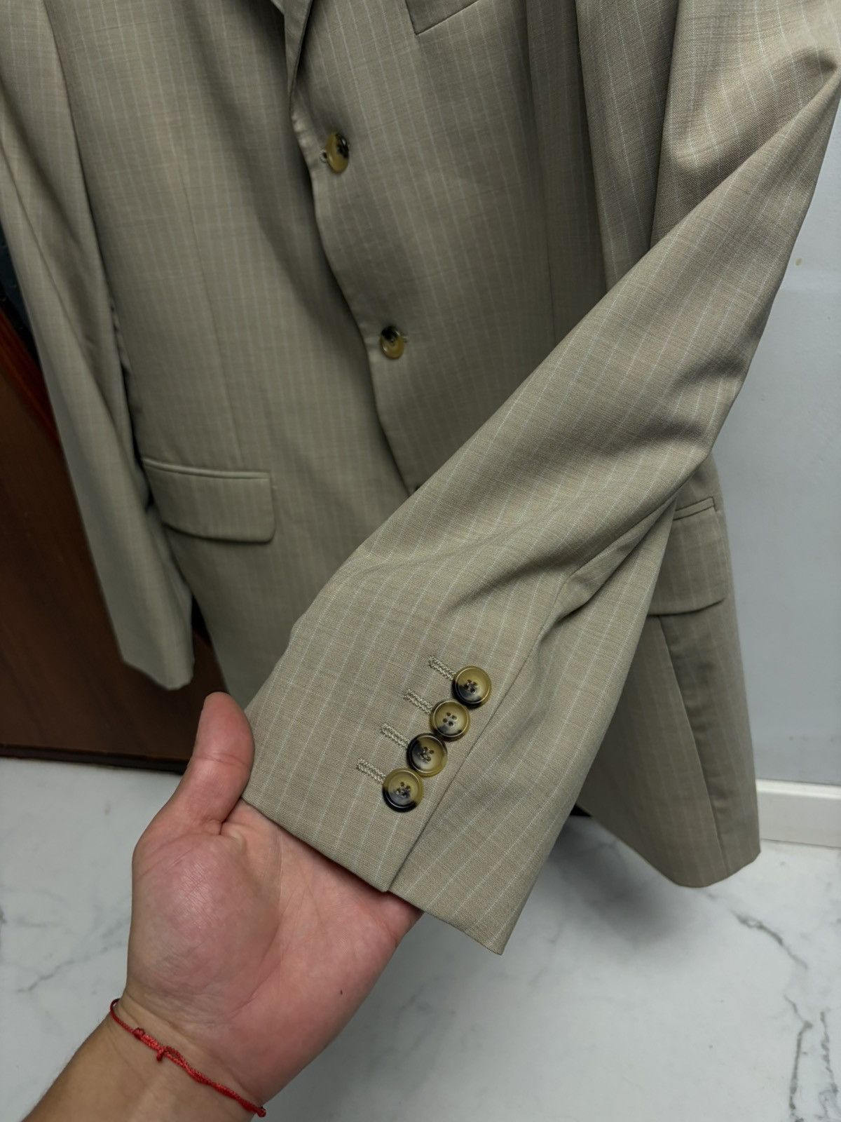 Givenchy Givenchy Vintage Authentic Beige Pinstripe Wool Blazer Size 42R - 4 Thumbnail