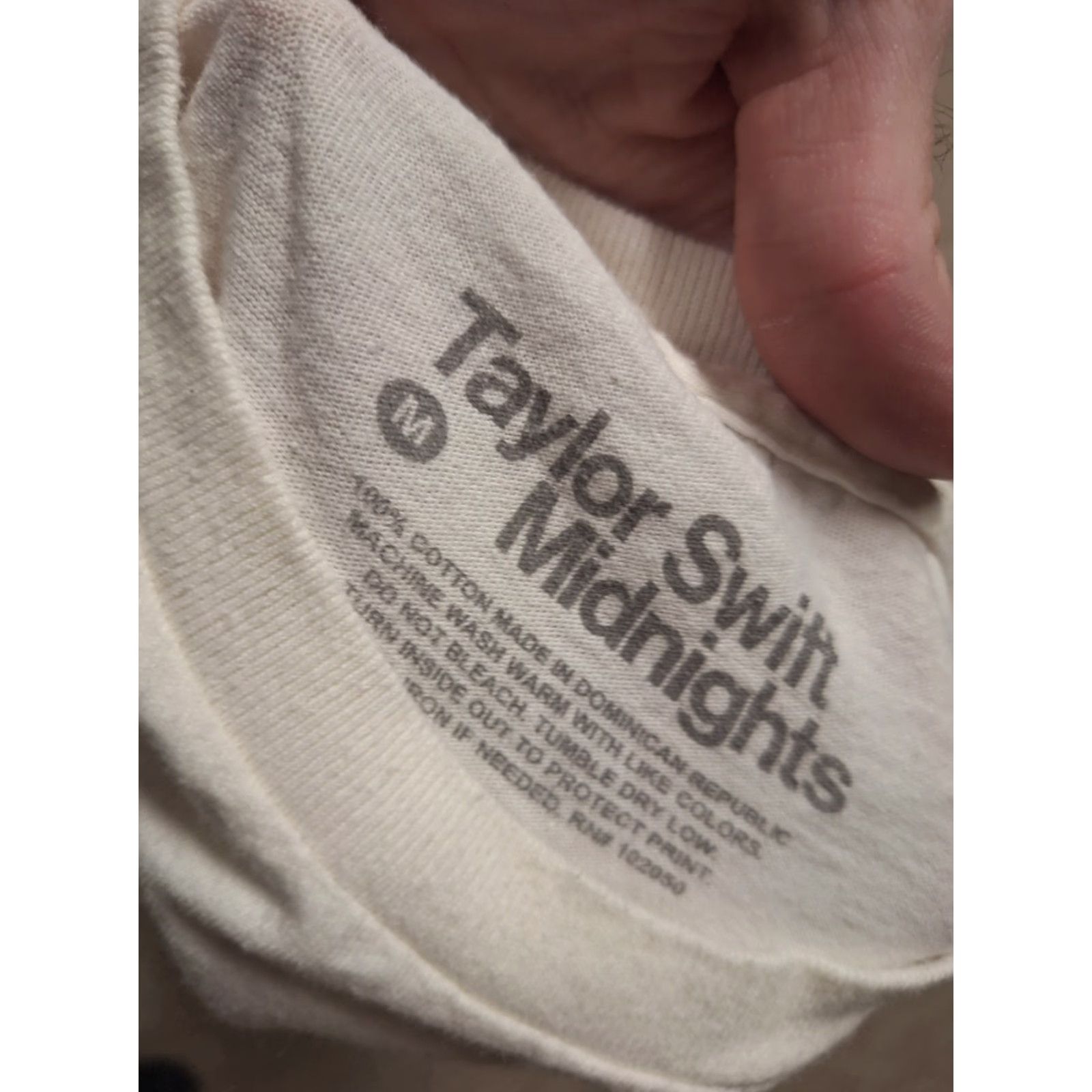 Vintage Taylor Swift Shirt Unisex Adults M White Band Pop Paramore Nashville TN Country Midnights Eras Tour Size US M / EU 48-50 / 2 - 2 Thumbnail