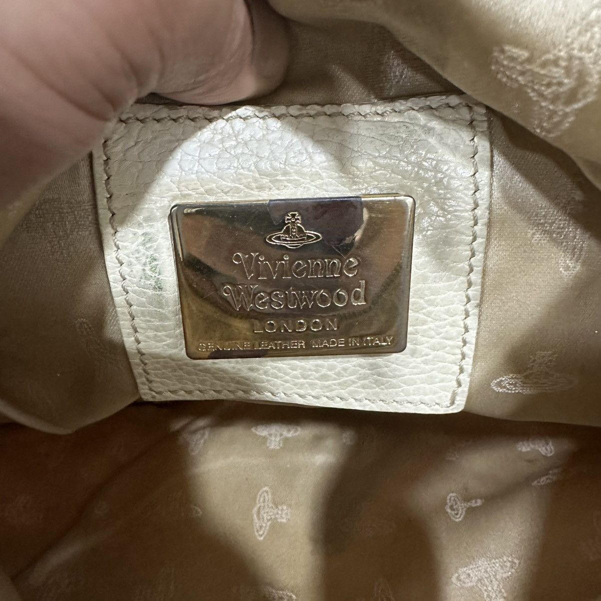 Vivienne Westwood ‼️YES‼️ VINTAGE VIVIENNE WESTWOOD CROSSBODY LIKE SAUMUR BAG Size ONE SIZE - 18 Thumbnail