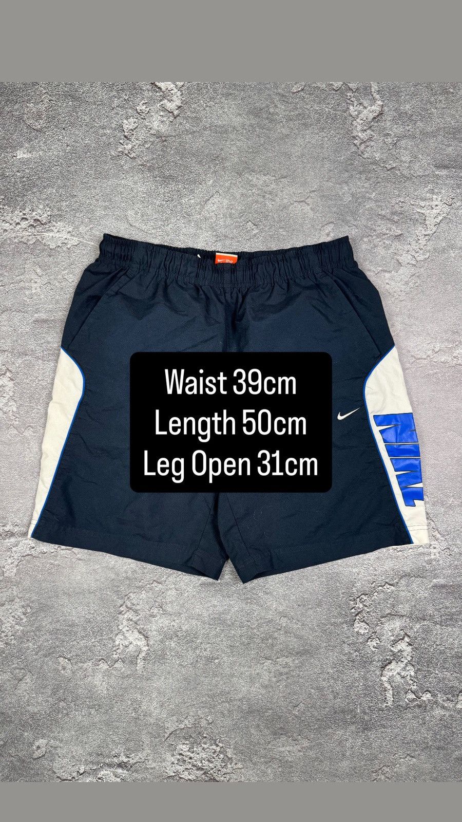 Nike Nike Vintage 90s Nylon Shorts Logo Y2K Size M Size US 32 / EU 48 - 2 Thumbnail