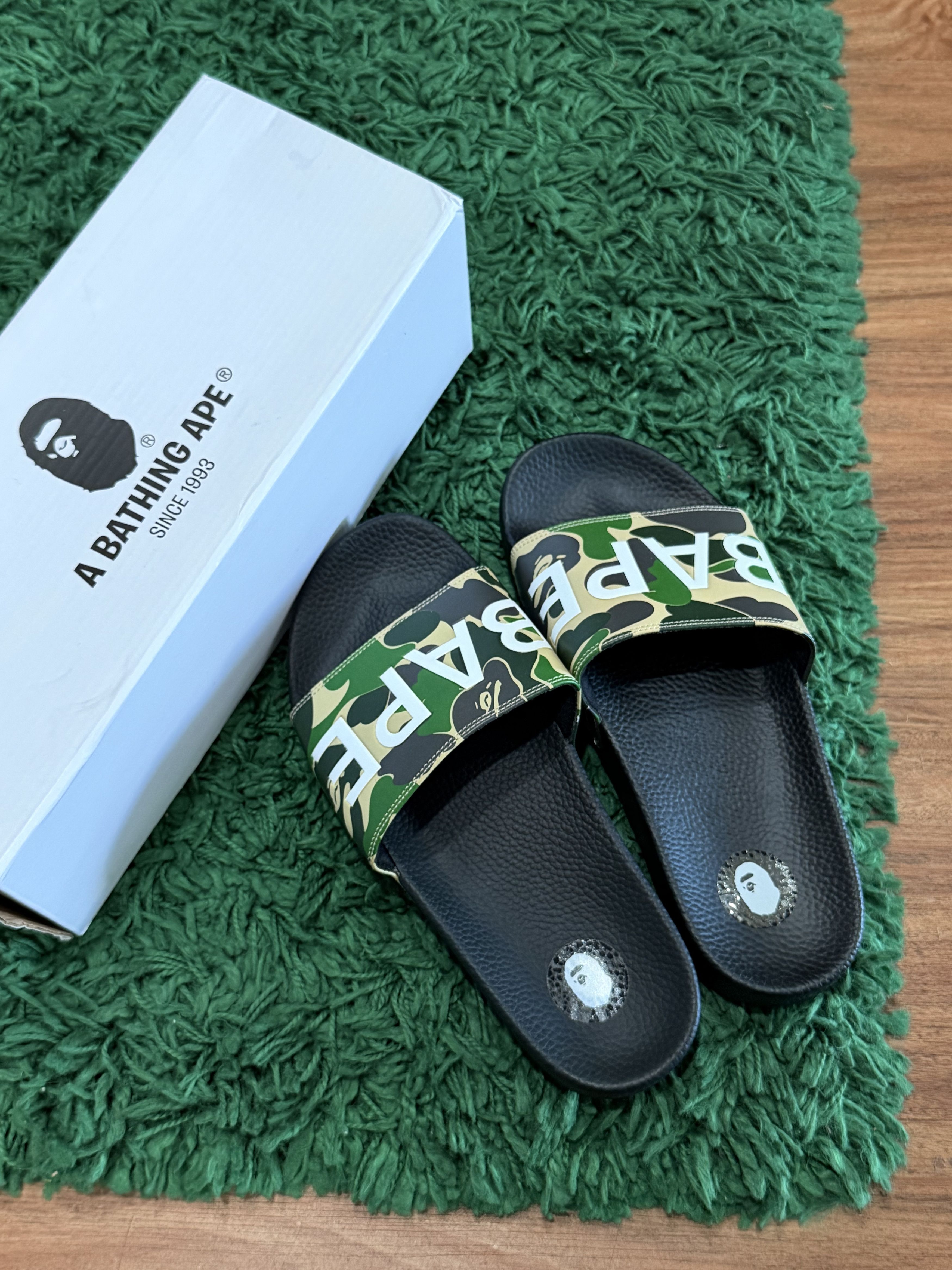 BAPE - Green Camo Logo Slides - 8M - Brand New