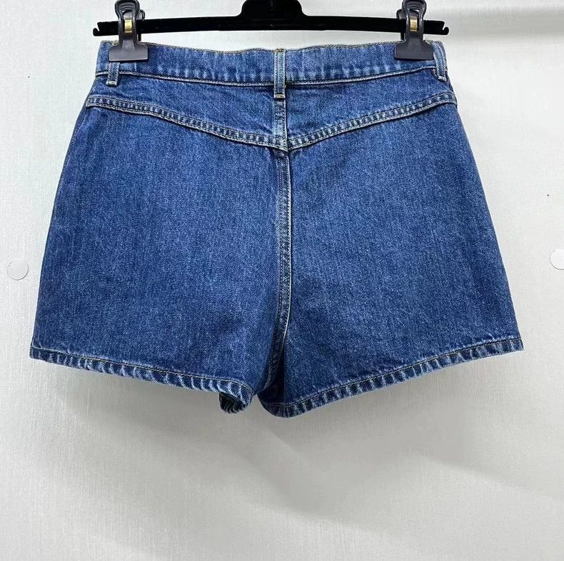 Chanel Chanel 22K Gemstone Diamond Buckle Denim Shorts Size 24" / US 00 / IT 34 - 2 Thumbnail