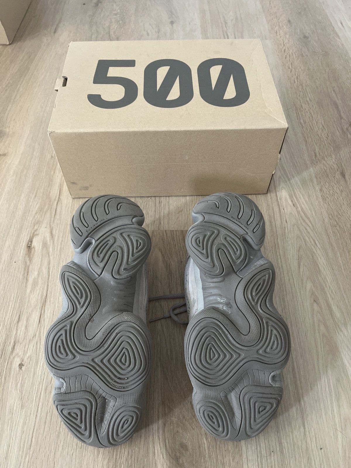 Adidas YEEZY 500 Size US 9.5 / EU 42-43 - 5 Thumbnail
