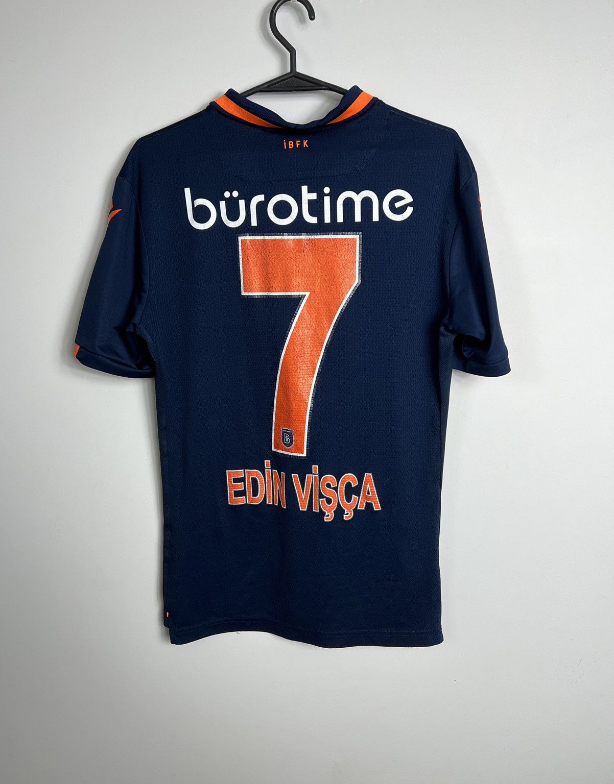Macron Macron Istanbul Basaksehir 2019 Edin Visca 7 Soccer Jersey Size US S / EU 44-46 / 1 - 3 Thumbnail