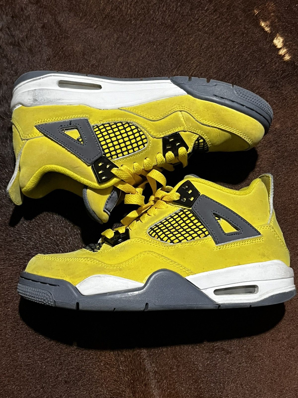 Jordan Brand Jordan 4 Retro Lighting Size US 5.5 / EU 38 - 8 Thumbnail