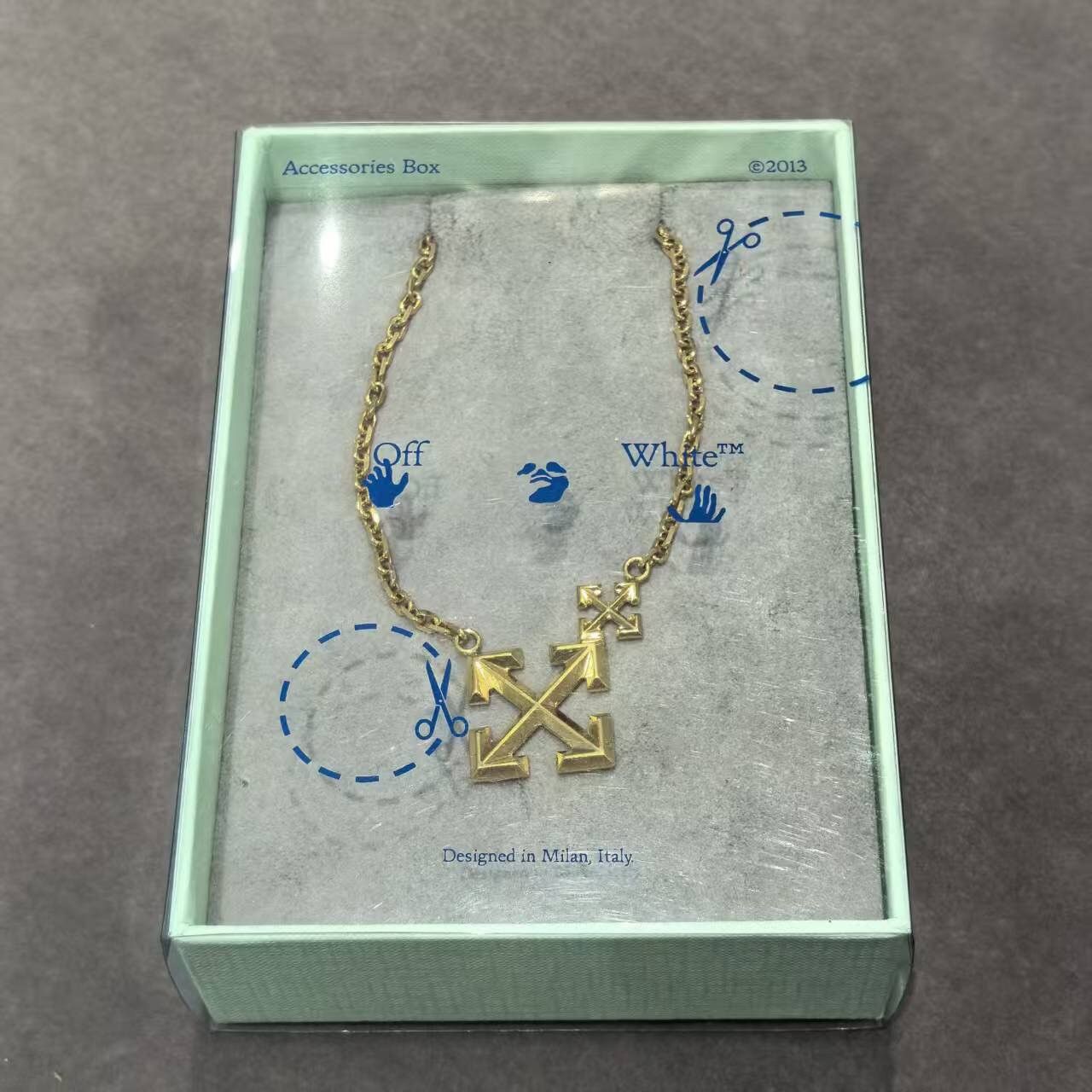 Off-White Box OW industrial arrow logo gold pendant necklace Unisex Size ONE SIZE - 1 Thumbnail