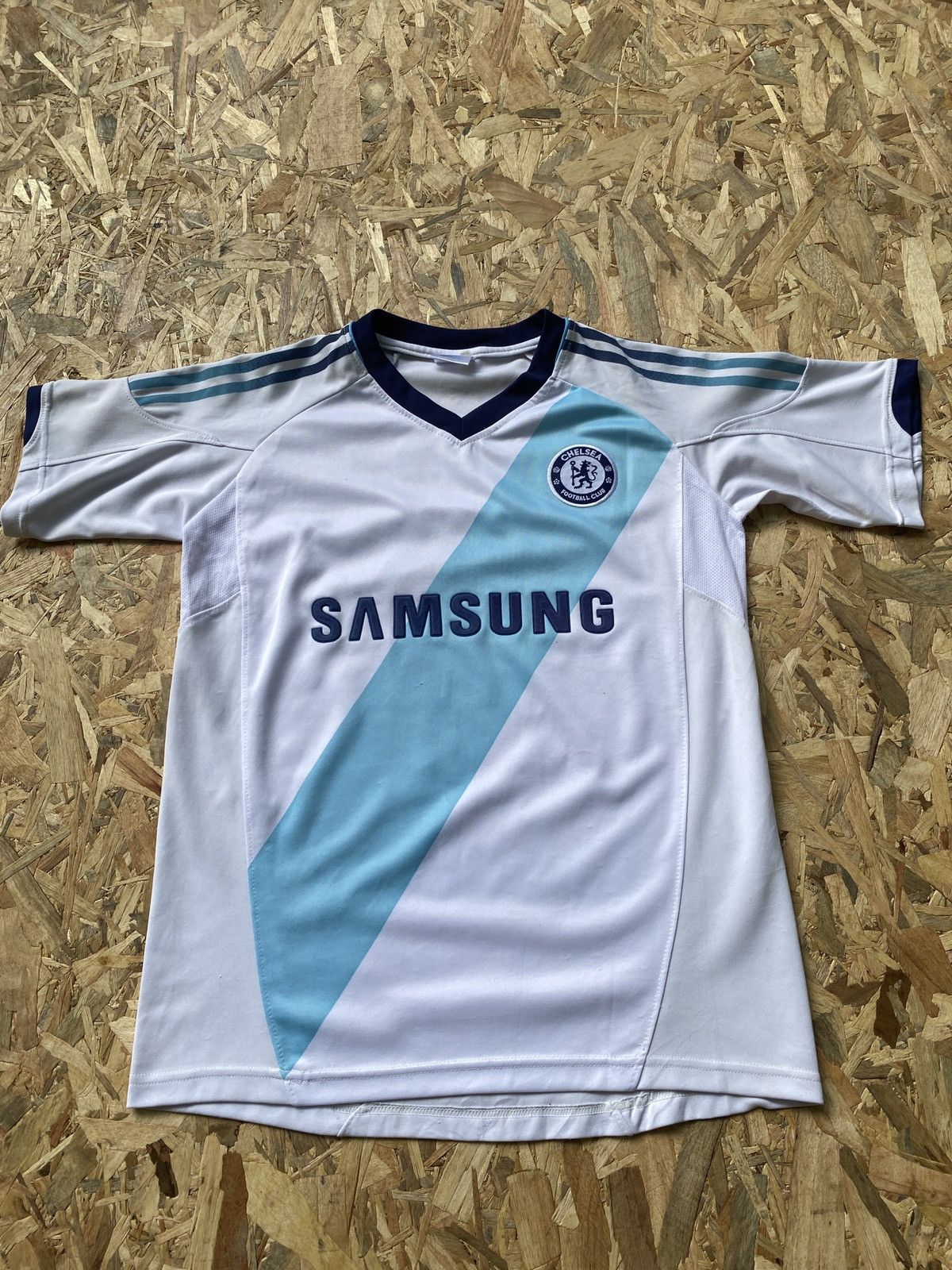 Chelsea Soccer Vintage chelsea jersey Size US M / EU 48-50 / 2 - 14 Thumbnail
