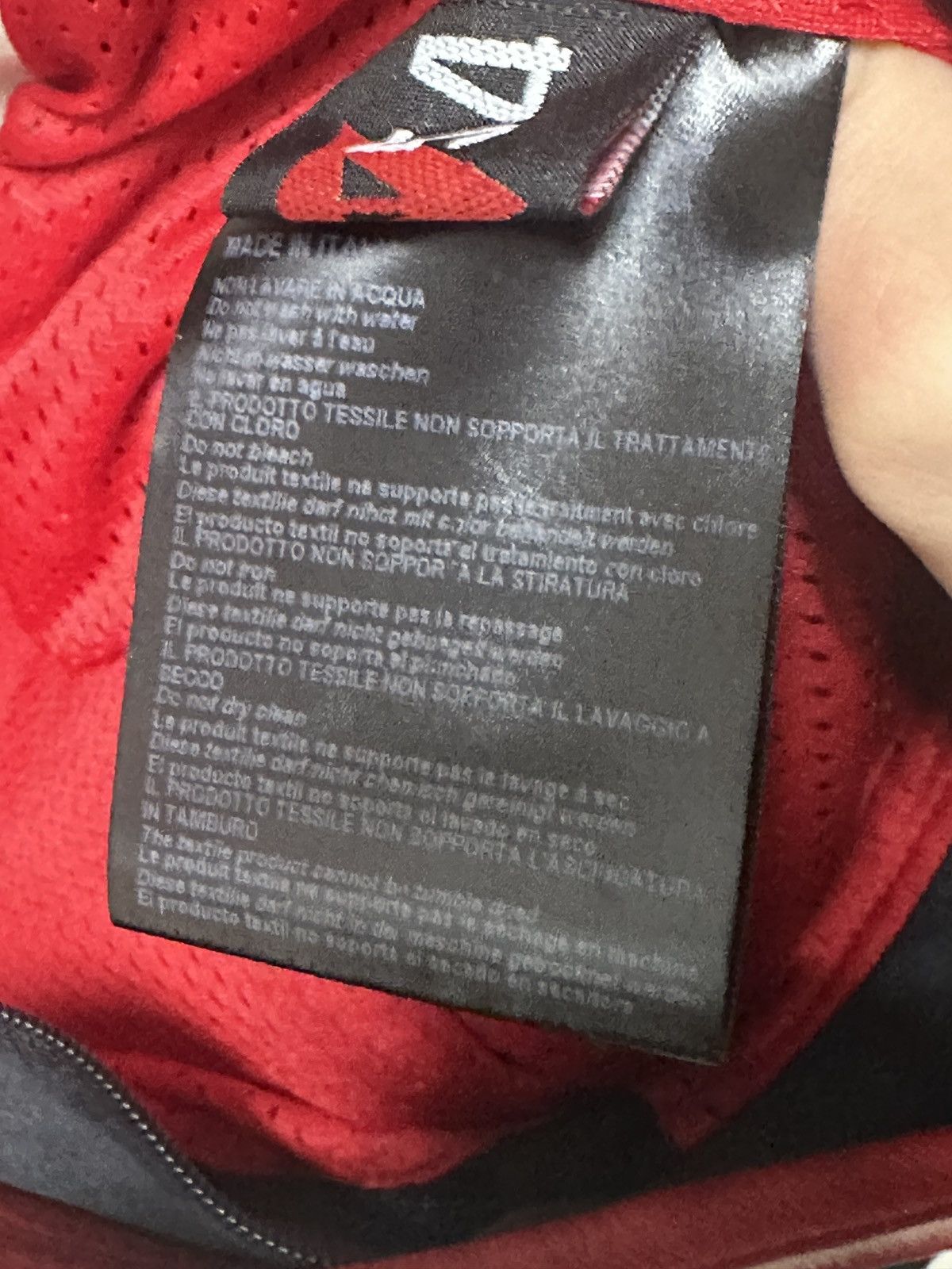 Yohji Yamamoto AW04 Yohji Yamamoto x Dainese Leather Jacket Size US L / EU 52-54 / 3 - 9 Thumbnail