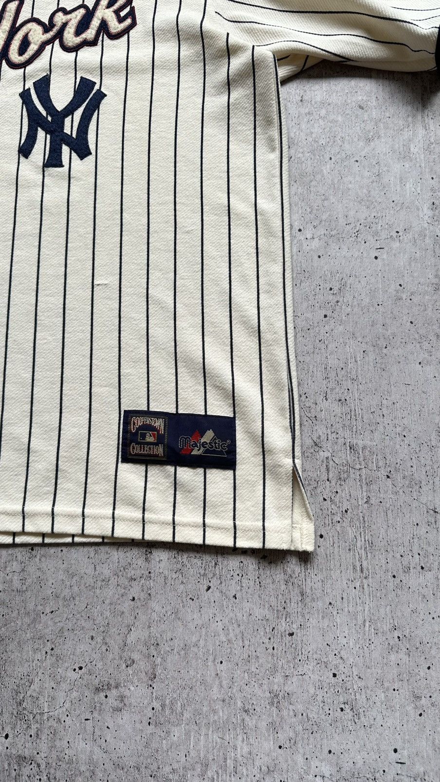 Cooperstown Collection Cooperstown Collection Majestic New York Yankees Vintage Tee Size US XL / EU 56 / 4 - 2 Thumbnail