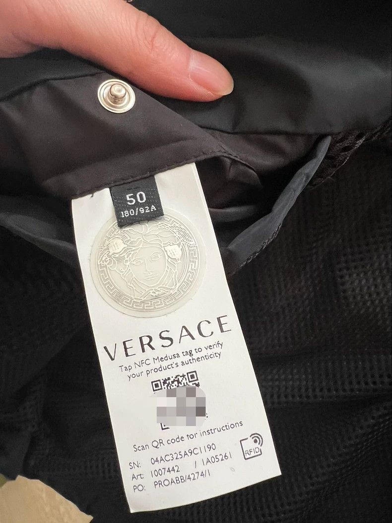 Versace Versace Nylon shirt-style long-sleeved jacket Size US M / EU 48-50 / 2 - 7 Thumbnail