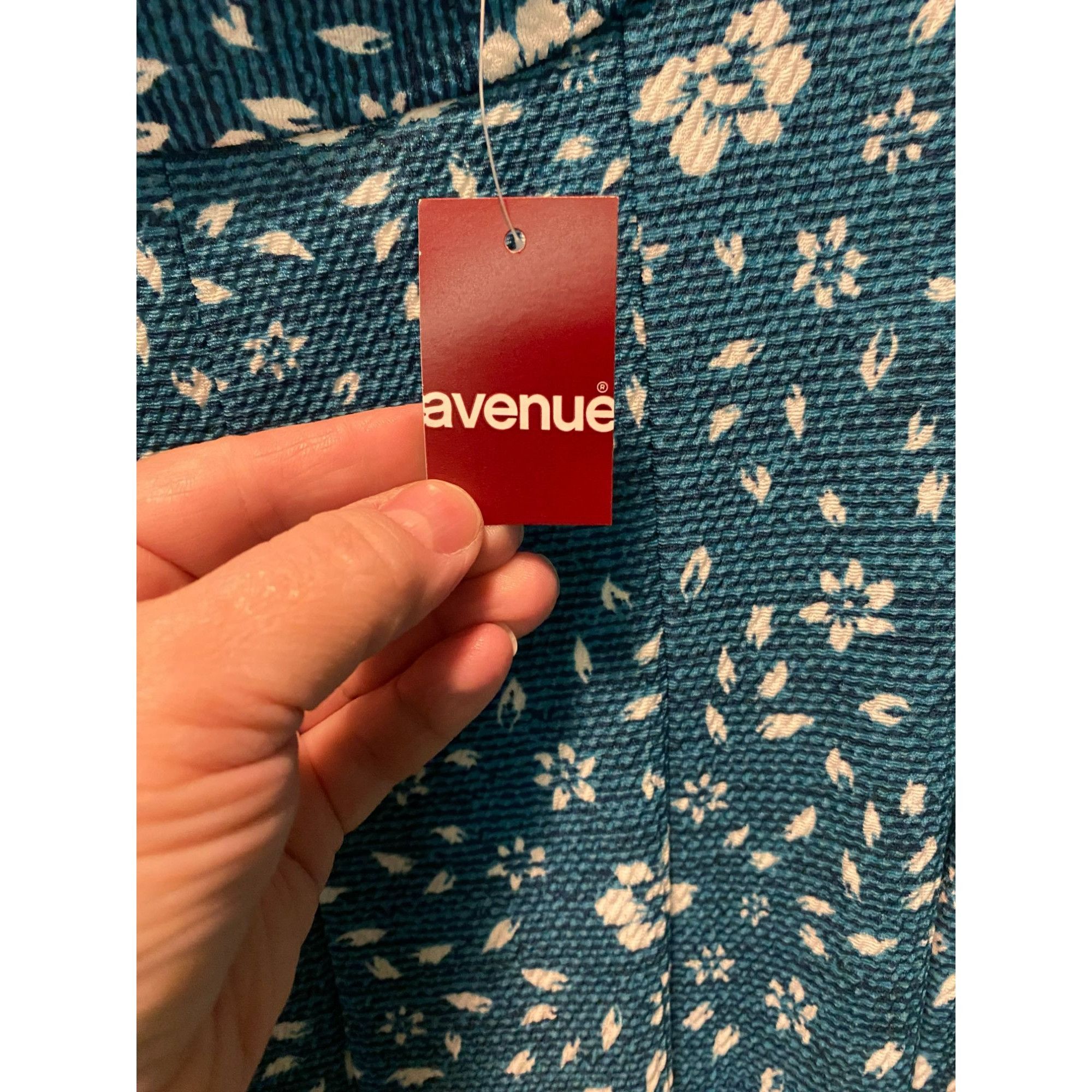 Avenue Avenue Womens Floral Textured Dress Blue White Size 18/20 Sh Size XXL / US 16-18 / IT 52-54 - 4 Thumbnail