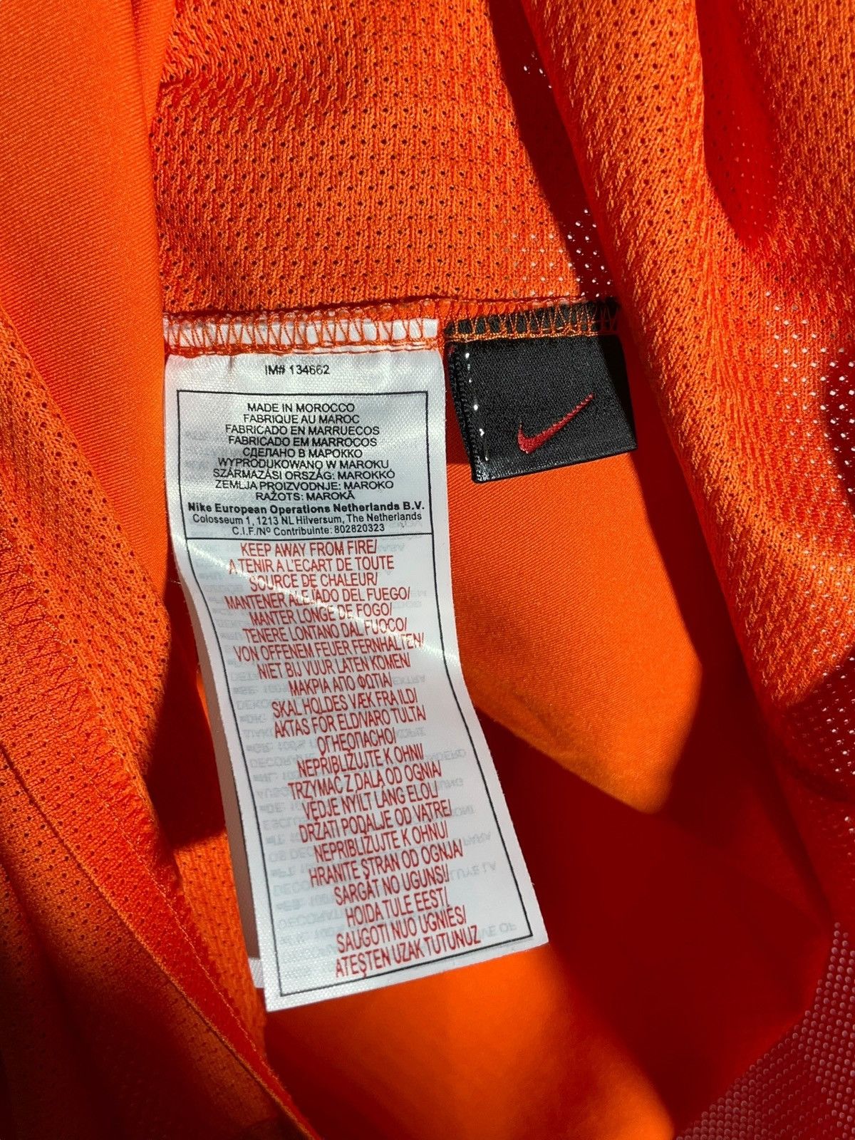 Nike #10 Van Nistelrooy Netherlands Nike 2004 Home Football Shirt Size US M / EU 48-50 / 2 - 14 Thumbnail