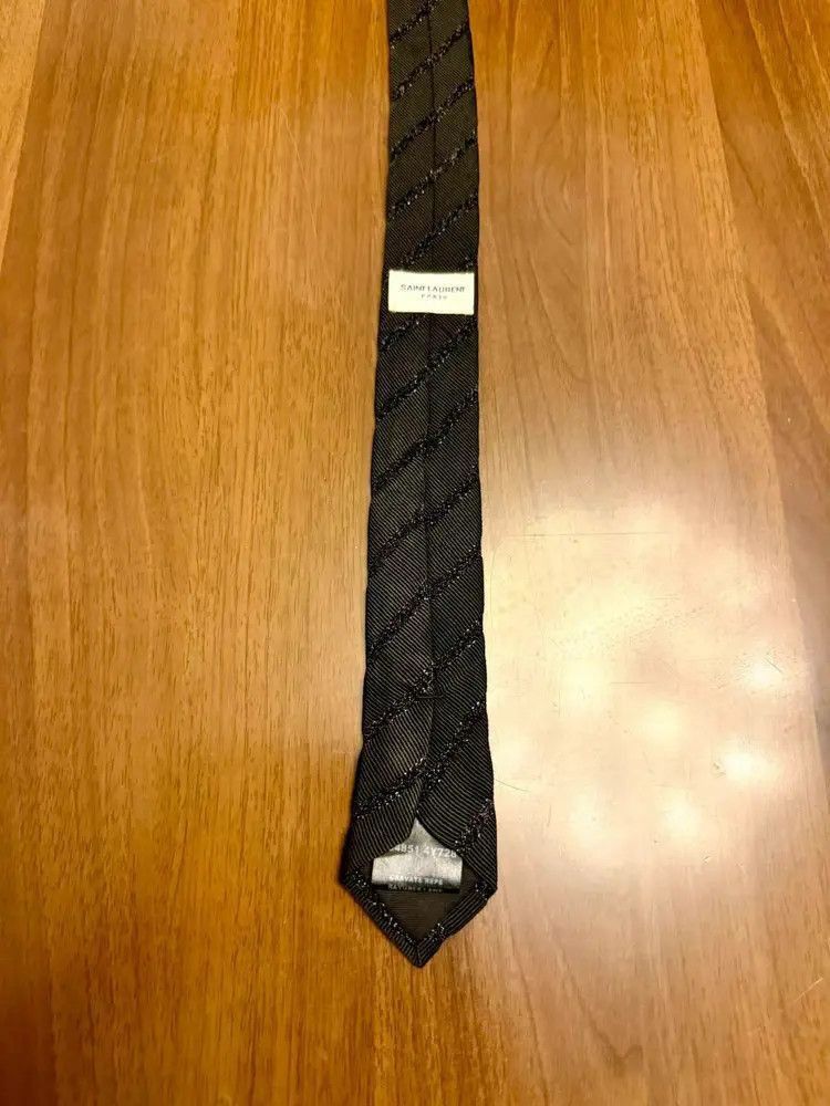 Saint Laurent Paris Saint Laurent Paris 2-2507 Size ONE SIZE - 4 Thumbnail