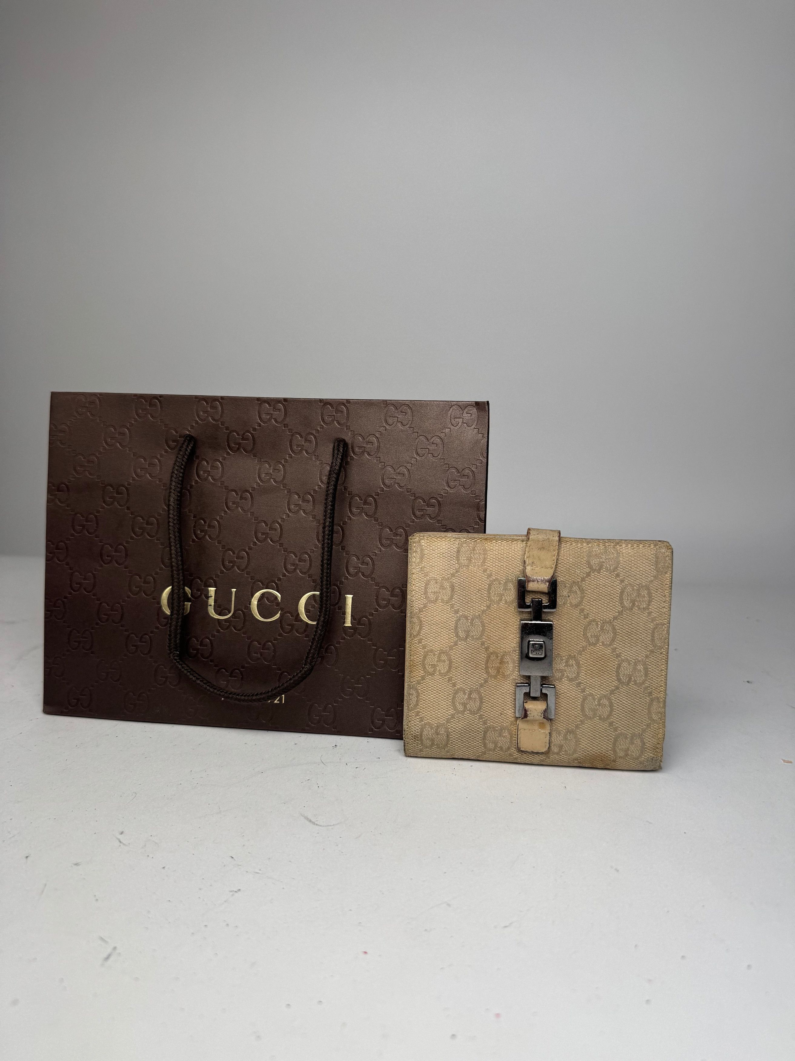 Gucci Vintage Monogram Leatjer Jackie Wallet Beige Size ONE SIZE - 1 Thumbnail