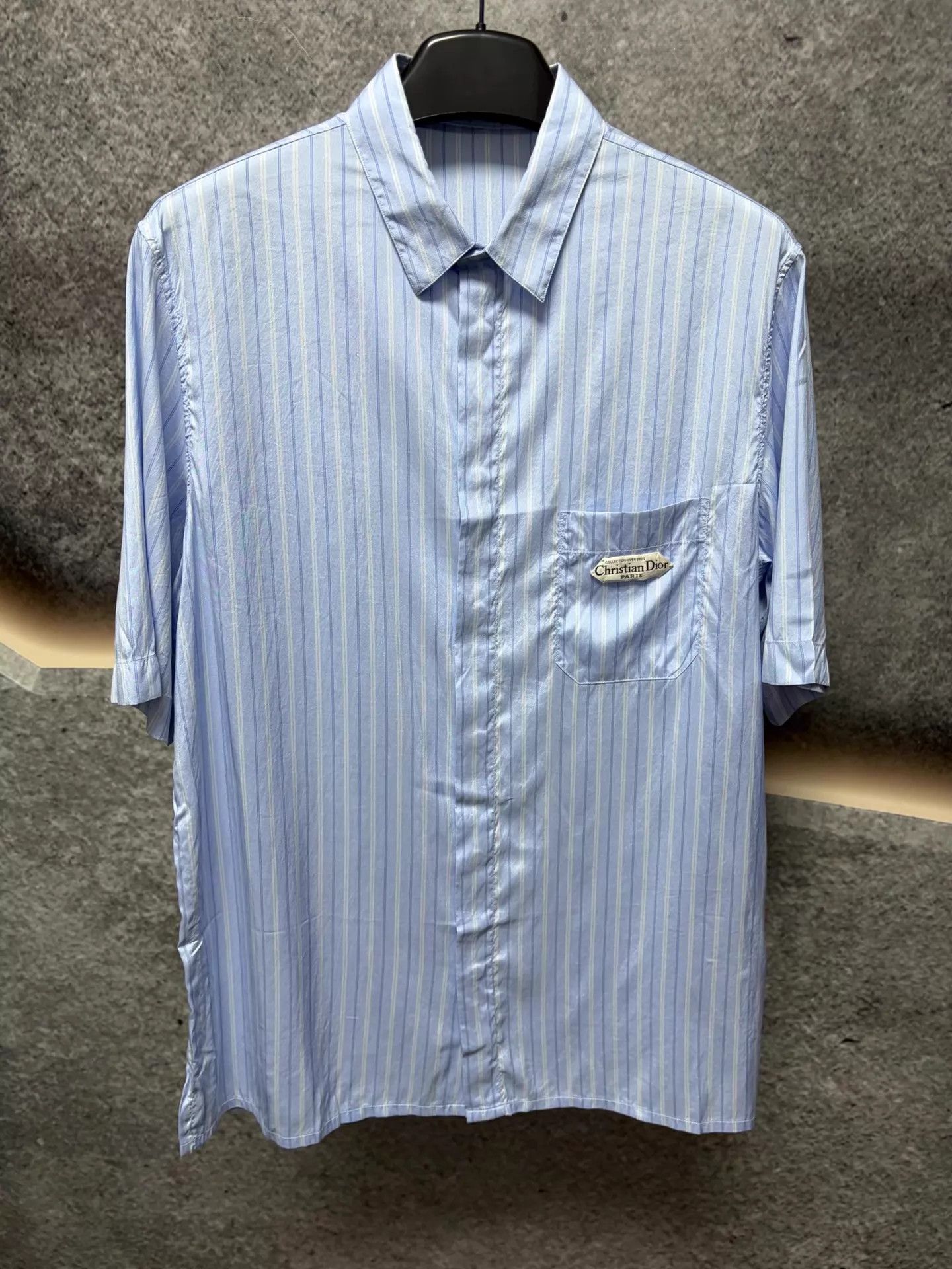Dior Dior FW25 short-sleeve blue/white stripe 41 L silk Italy Size US L / EU 52-54 / 3 - 1 Thumbnail