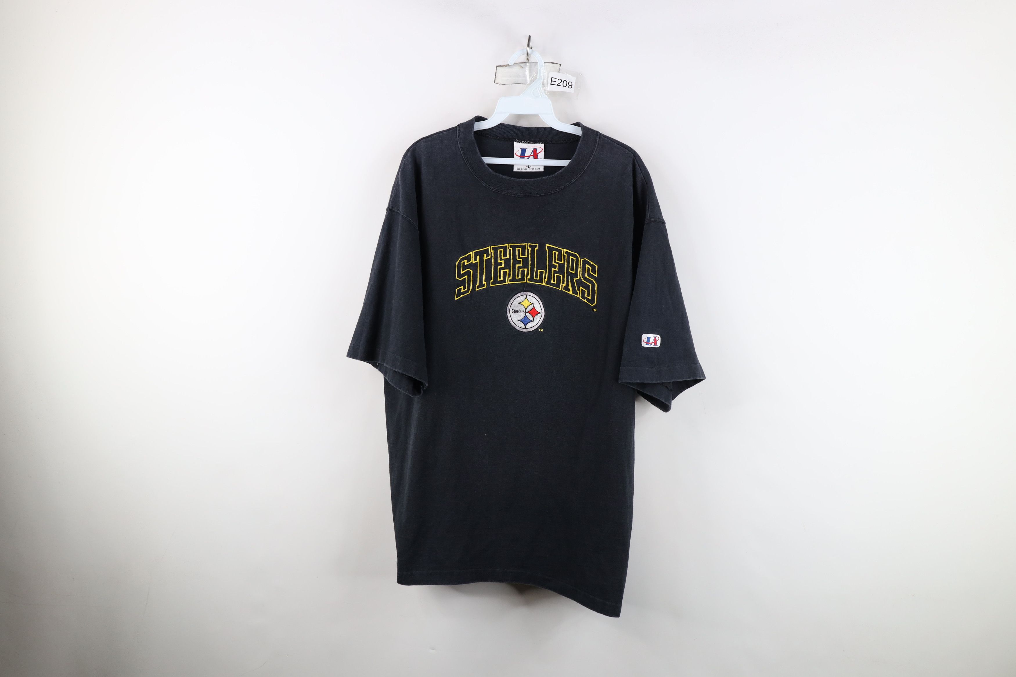 Vintage Vintage 90s Pittsburgh Steelers Football T-Shirt Cotton USA Size US L / EU 52-54 / 3 - 1 Thumbnail