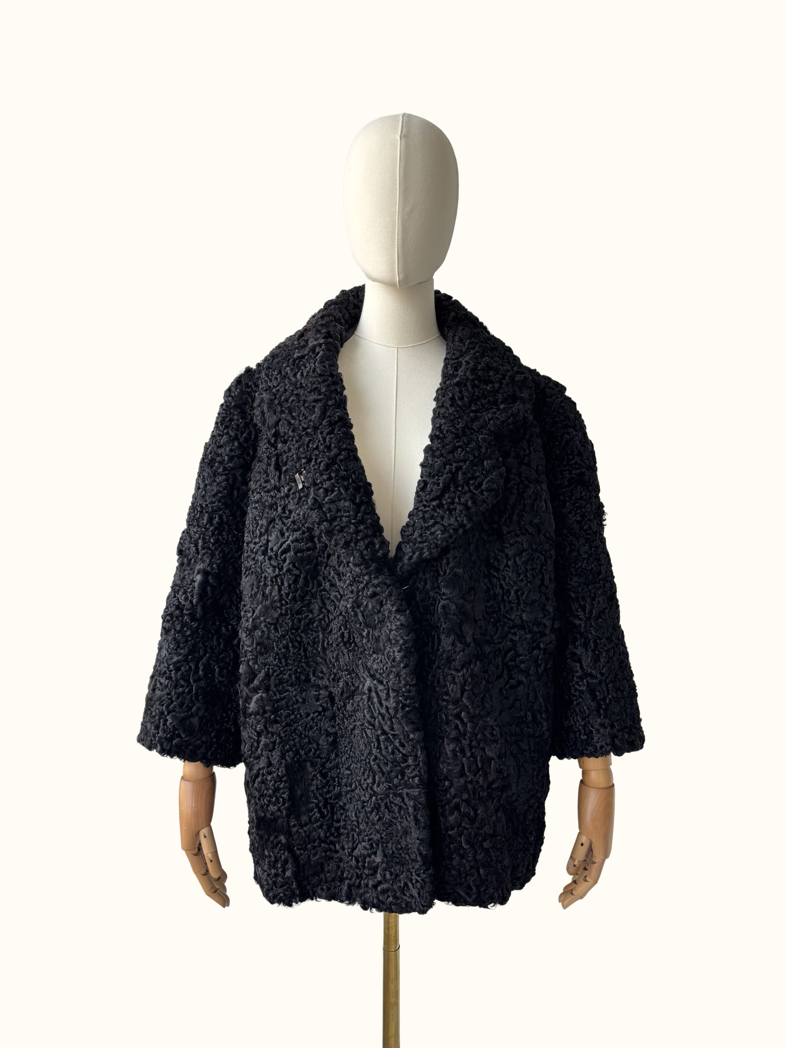 Vintage Vintage Real Fur Coat Size L / US 10 / IT 46 - 1 Thumbnail