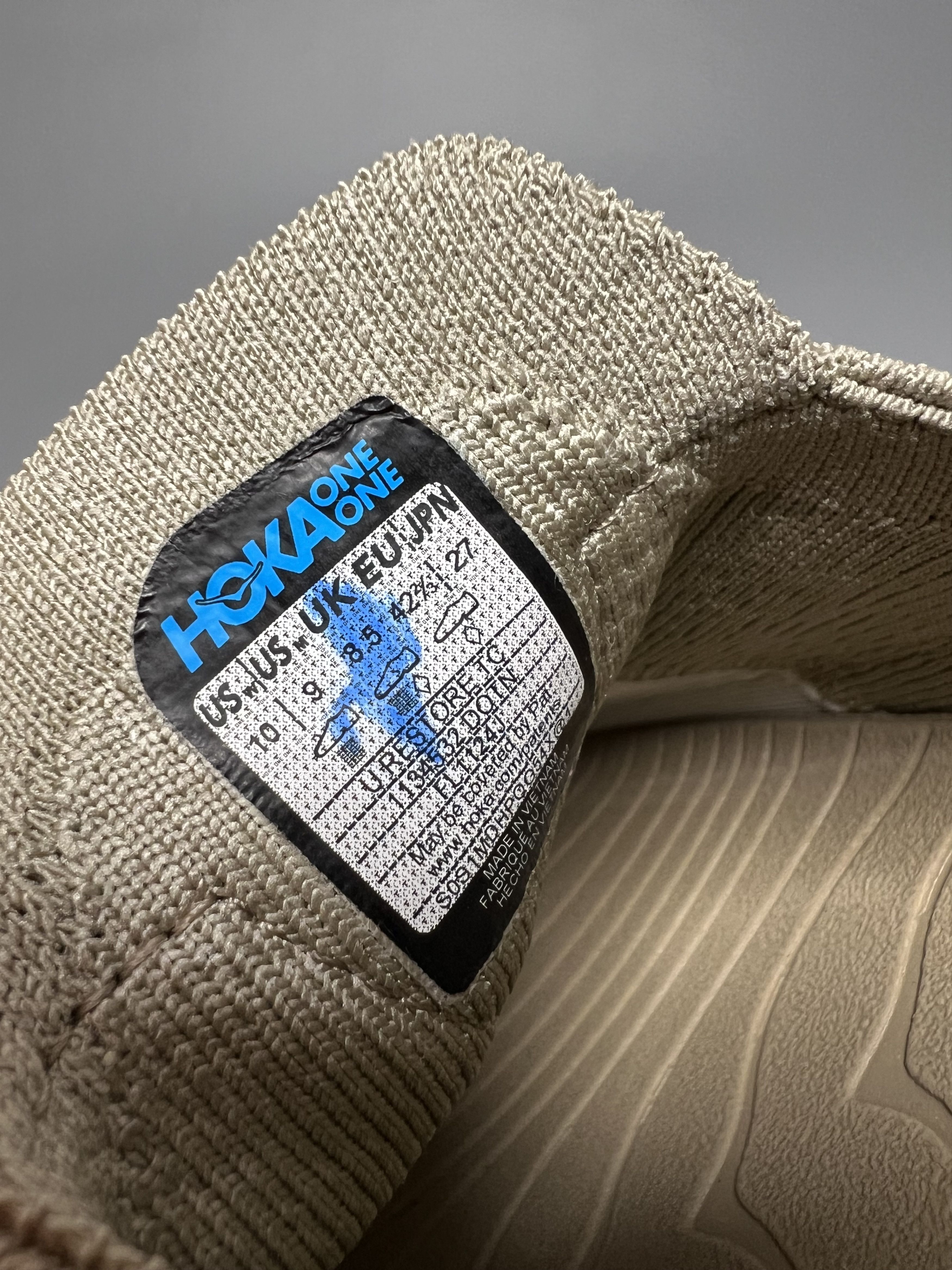 Hoka Hoka One One U Restore TC Unisex Sneakers Size US 9 / EU 42 - 9 Thumbnail
