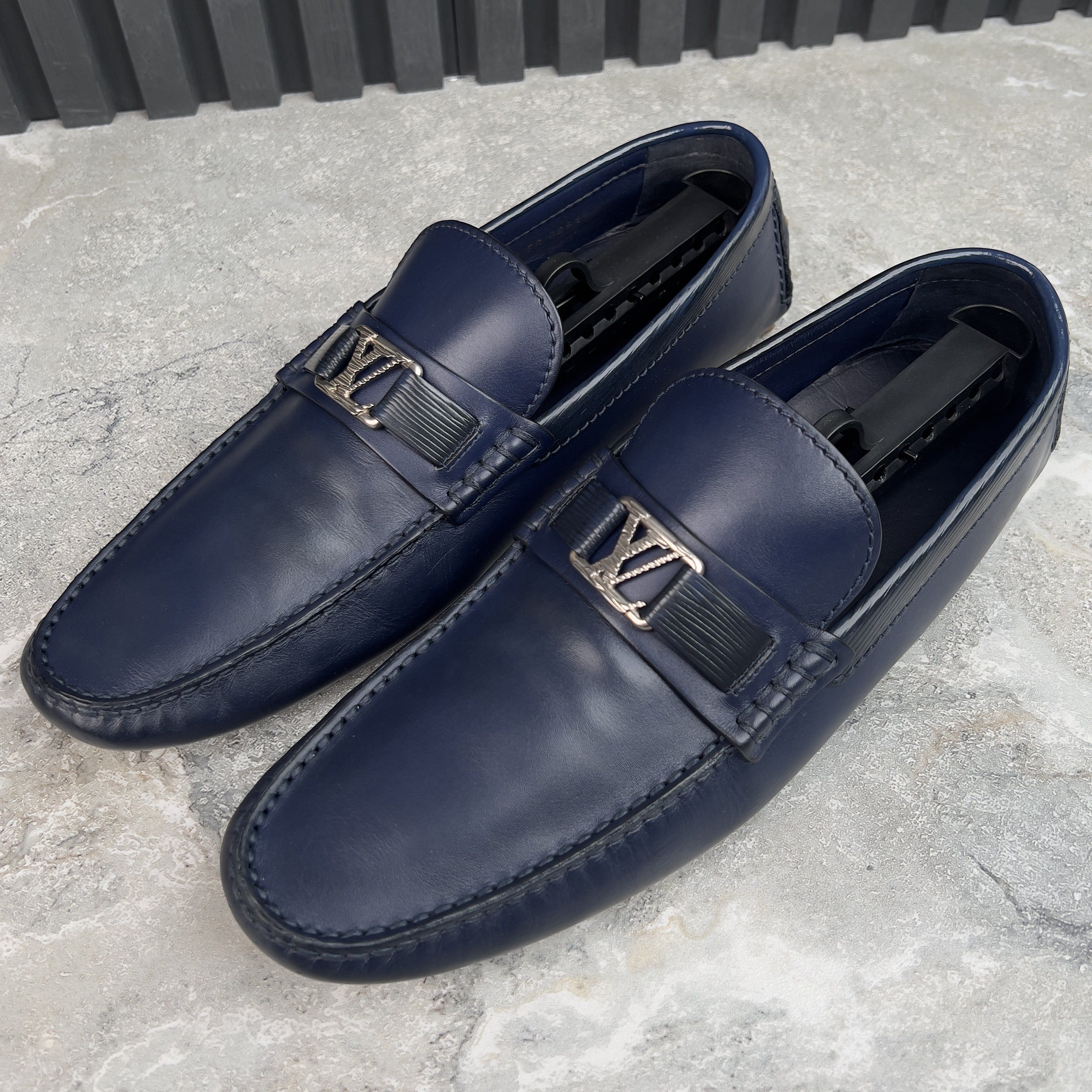 Louis Vuitton Hockenheim Moccasins Leather Taiga Size US 11 / EU 44 - 2 Thumbnail