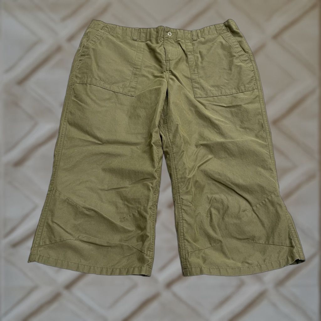 Vintage VINTAGE Horny Toad Capri Pants Womens 10 Green Straight Leg Embroidered Outdoor 34x18 Size 32" / US 10 / IT 46 - 1 Thumbnail
