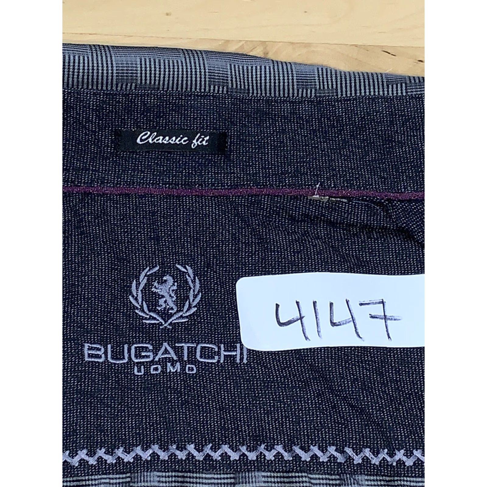 BUGATCHI Bugatchi Mens Button Up M Classic Fit Casual Shirt Gray Striped Regular Long Sleeve Button-Up Mens Size US M / EU 48-50 / 2 - 3 Thumbnail
