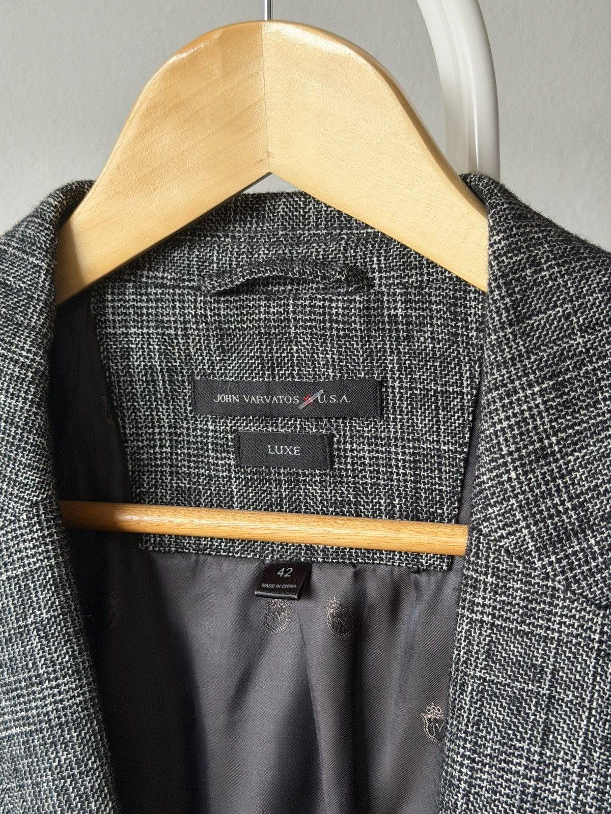 John Varvatos John Varvatos USA Luxe Blazer 42R Gray Sport Coat Jacket Size US L / EU 52-54 / 3 - 7 Thumbnail