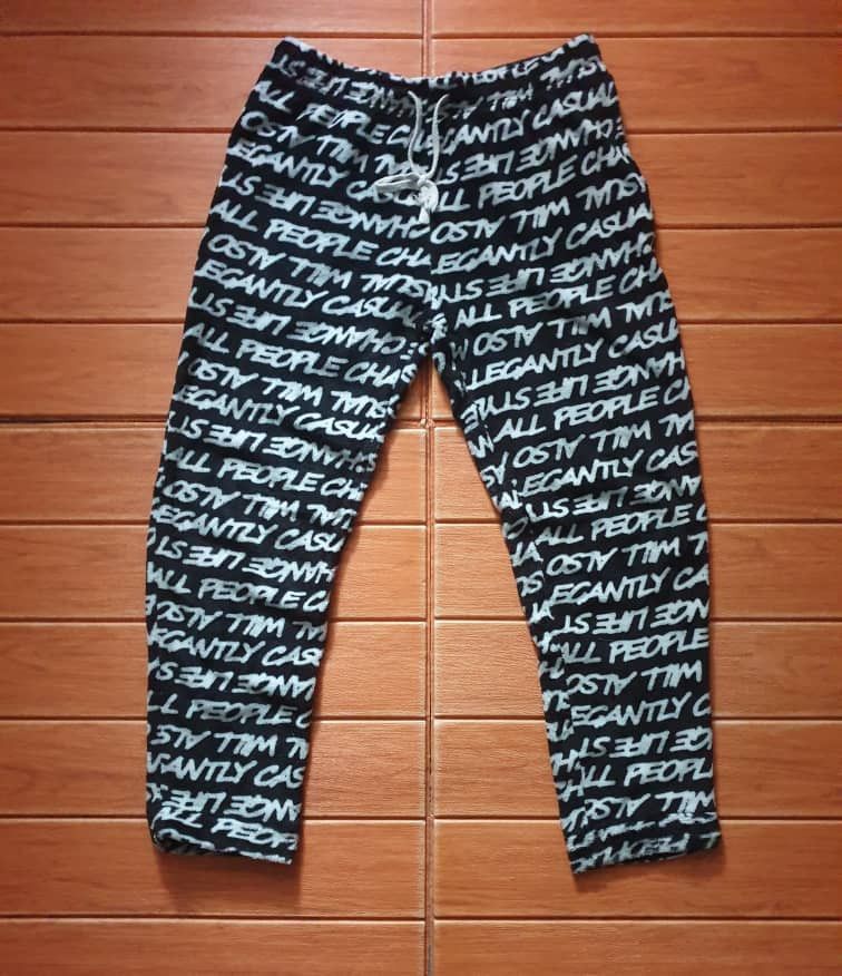 Japanese Brand Unbranded monogram script Sweatpants Size US 30 / EU 46 - 1 Thumbnail