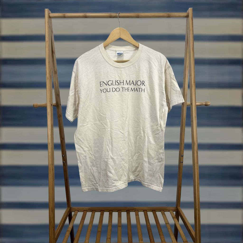 Gildan VTG English Major You Do The Math Literature Journalism College Funny T-Shirt L Mens Ivory Gildan Short Sleeve Shirt Size US L / EU 52-54 / 3 - 1 Thumbnail