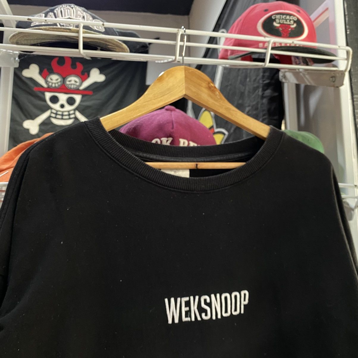 Vintage Wek Snoop Jesus On The Cross Embroidered Sweatshirt Size US XL / EU 56 / 4 - 6 Thumbnail