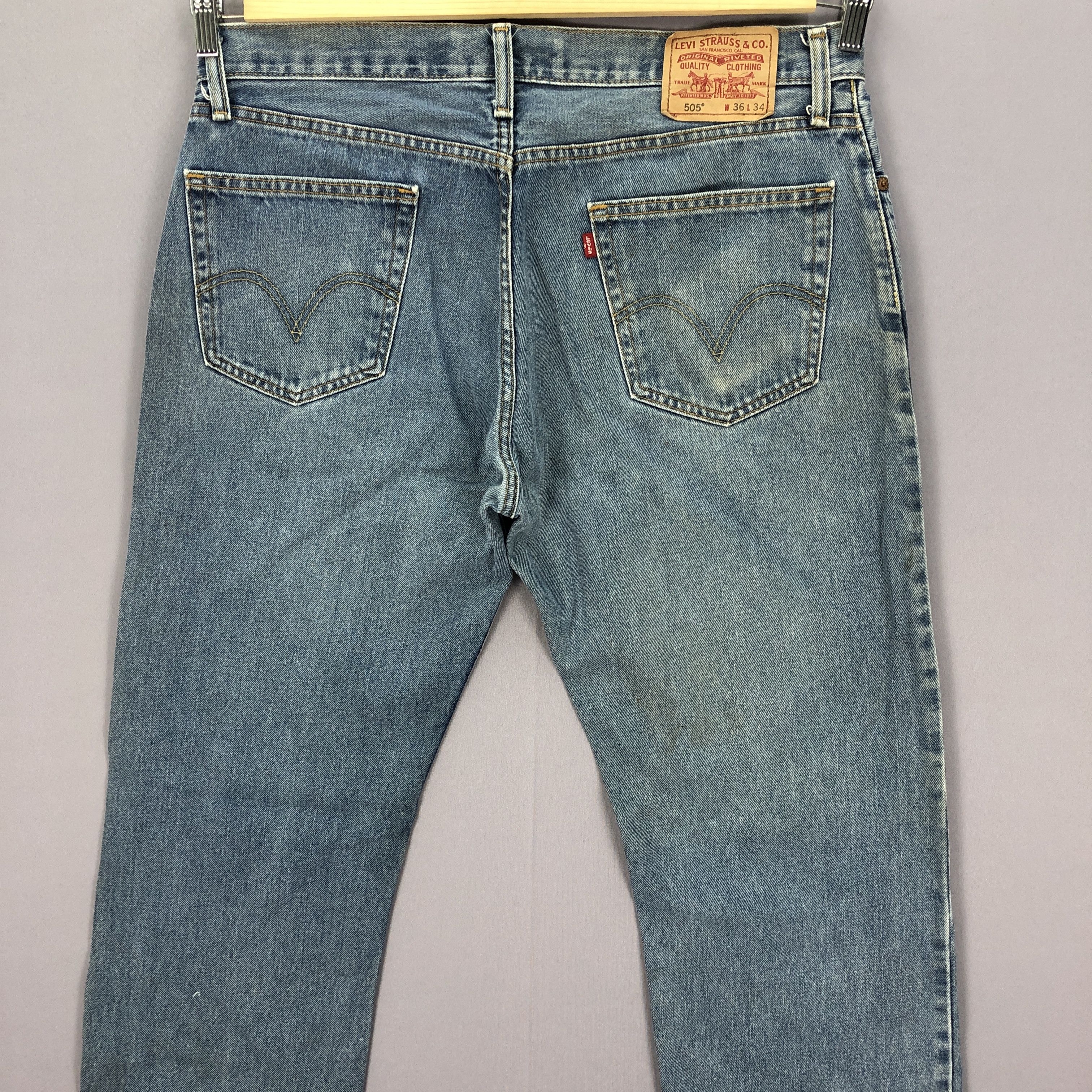 Levi's Vintage Levis 505 Light Wash Jeans Levi's Stonewash Denim Size US 36 / EU 52 - 4 Thumbnail