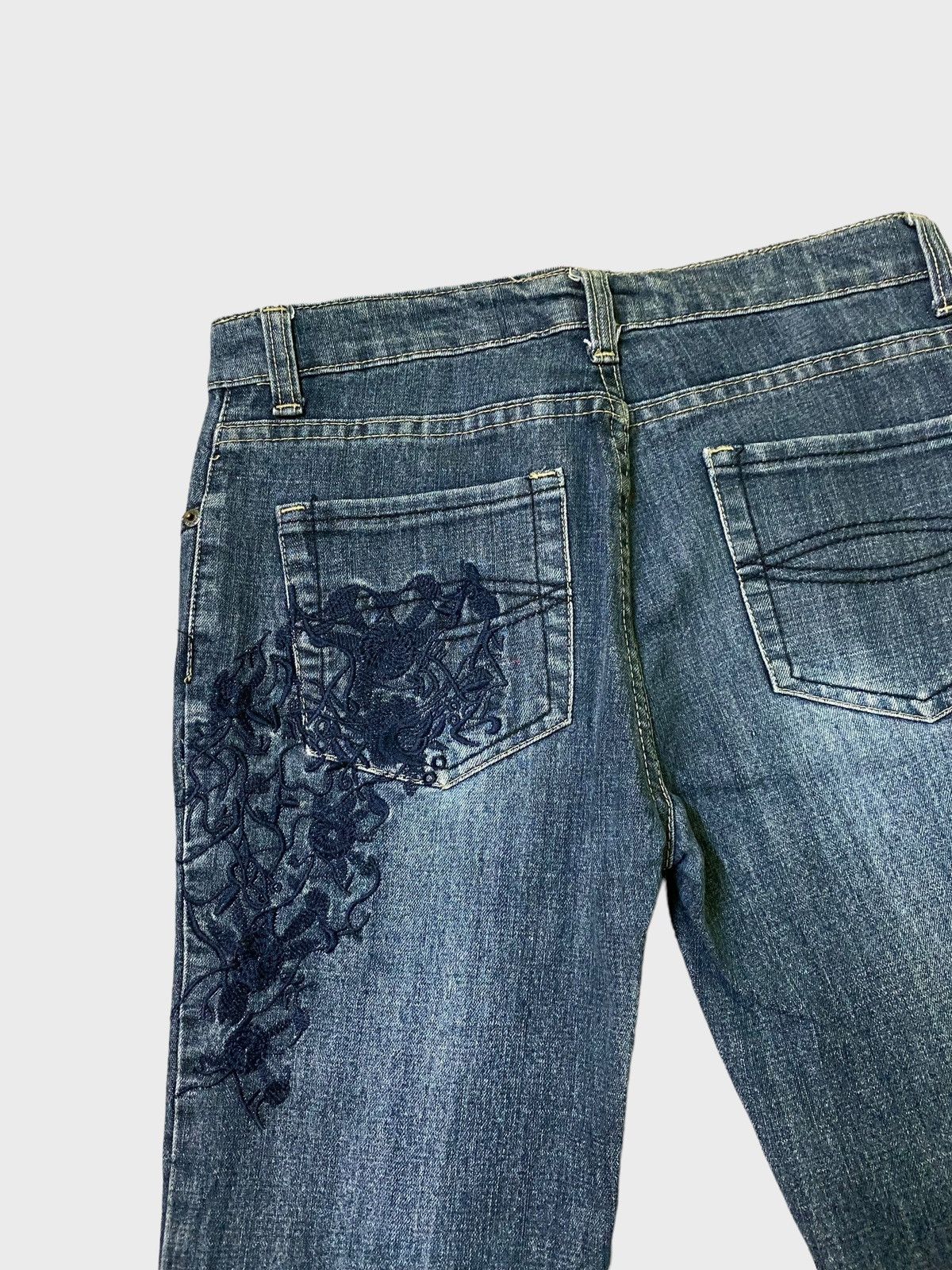 If Six Was Nine × Japanese Brand × Vintage Flared HAPHAZARD JEANS Embroidered Design Bootcut Denim Size US 27 - 10 Thumbnail