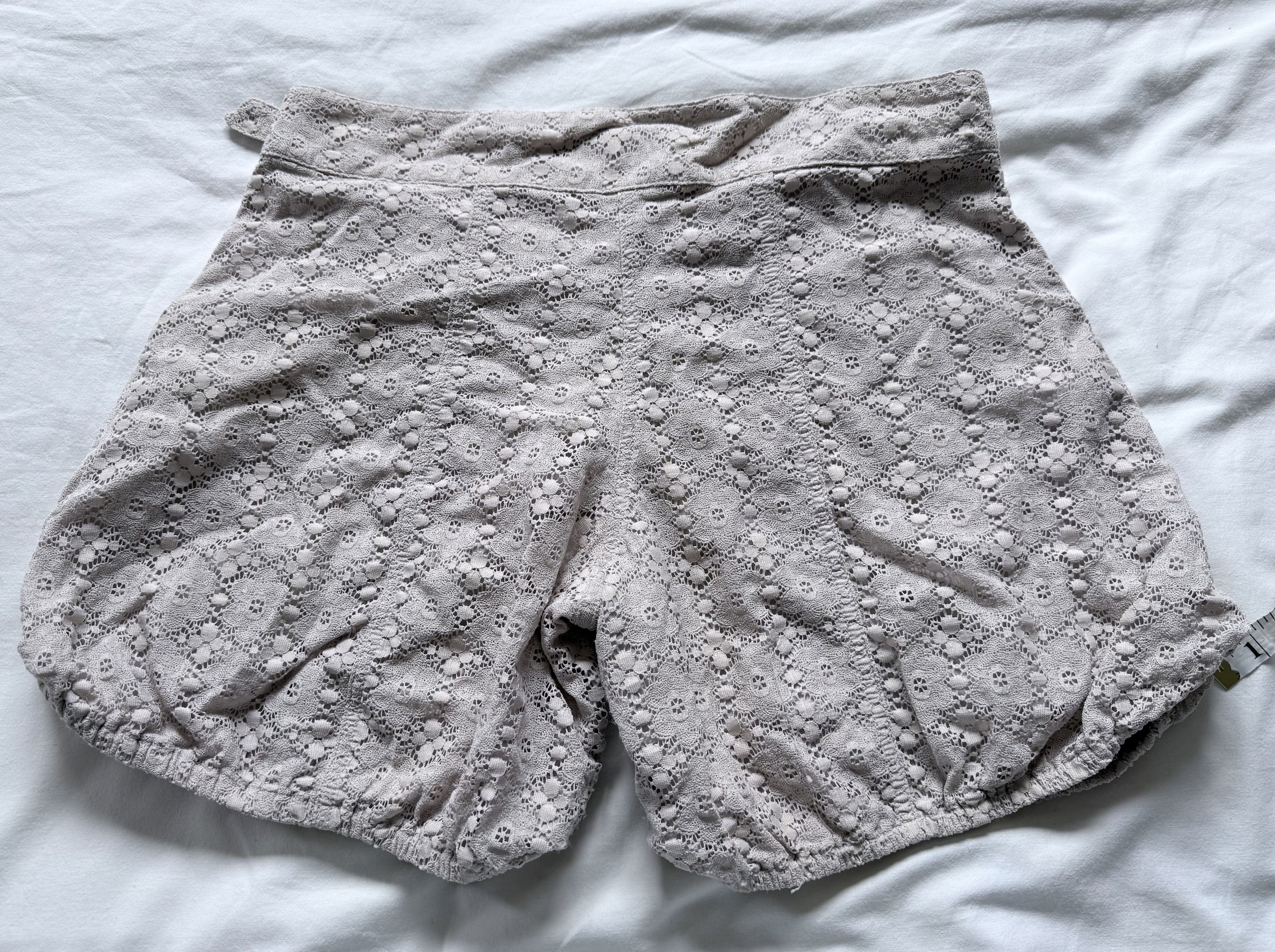 Emporio Armani vintage Y2K Emporio Armani lace bloomer shorts Size 28" / US 6 / IT 42 - 5 Thumbnail