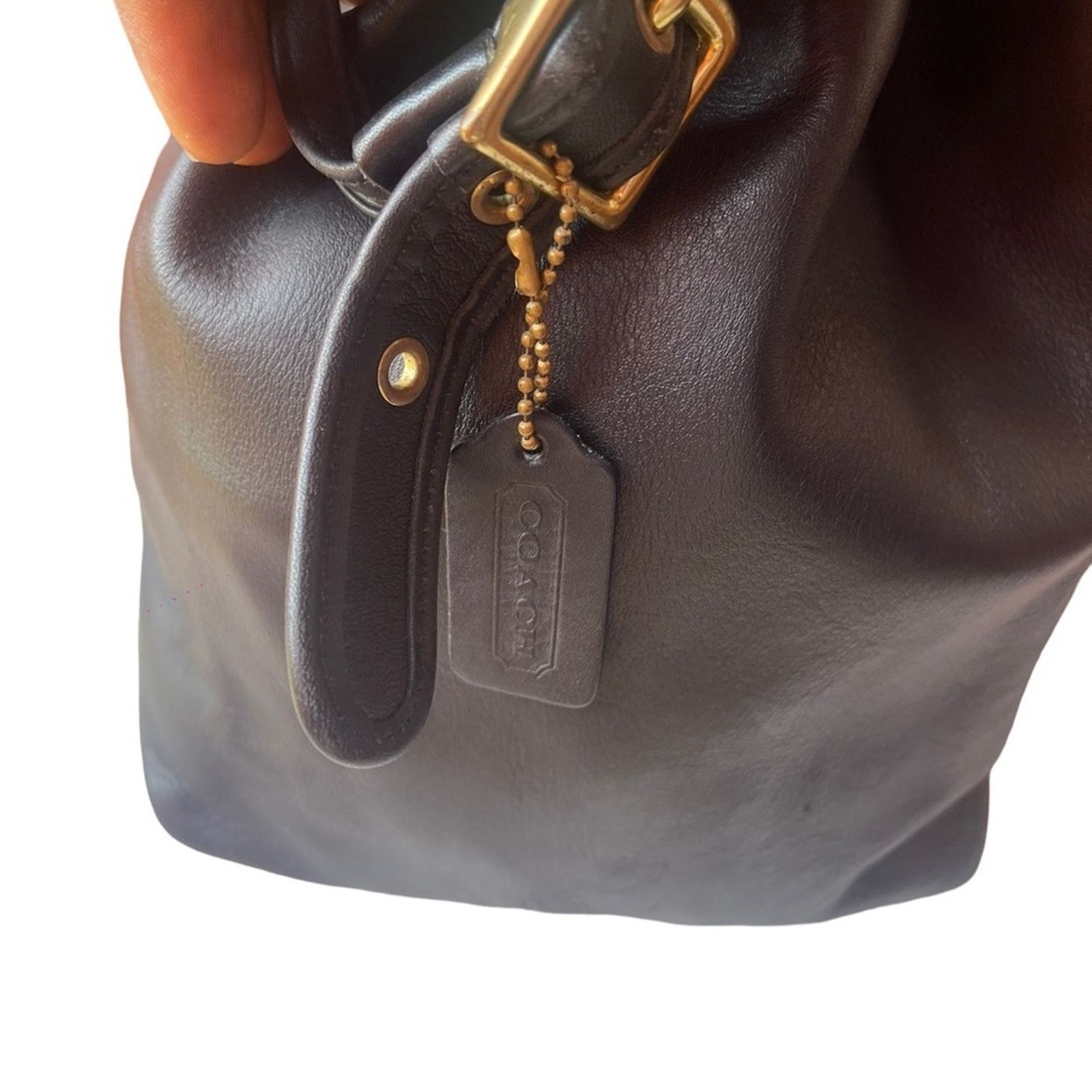 Coach Coach Vintage Leather Legacy Drawstring Bucket Bag 9165. Size ONE SIZE - 8 Thumbnail