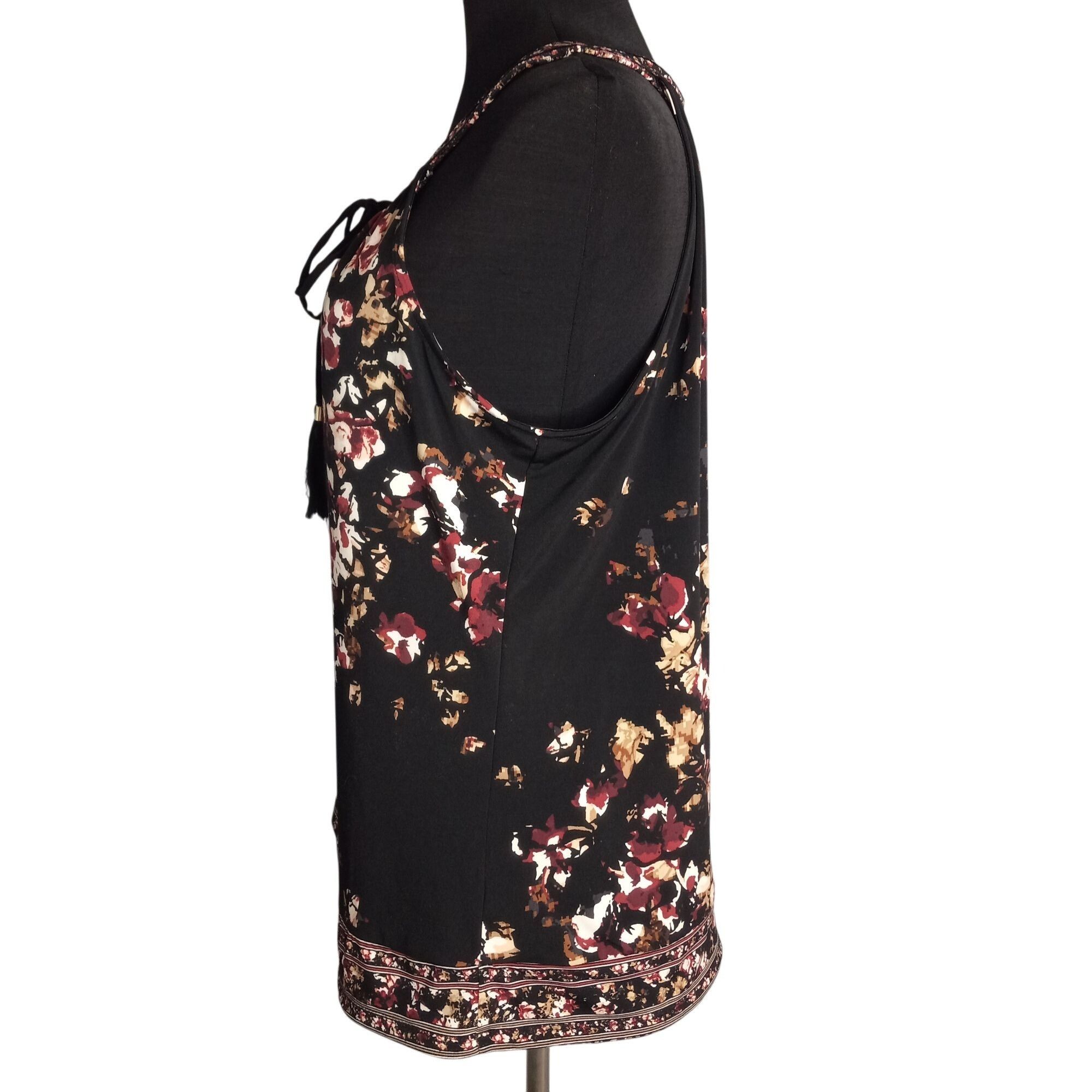 White House Black Market White House Black Market Sleeveless Floral Print Blouse Tie Size S / US 4 / IT 40 - 3 Thumbnail