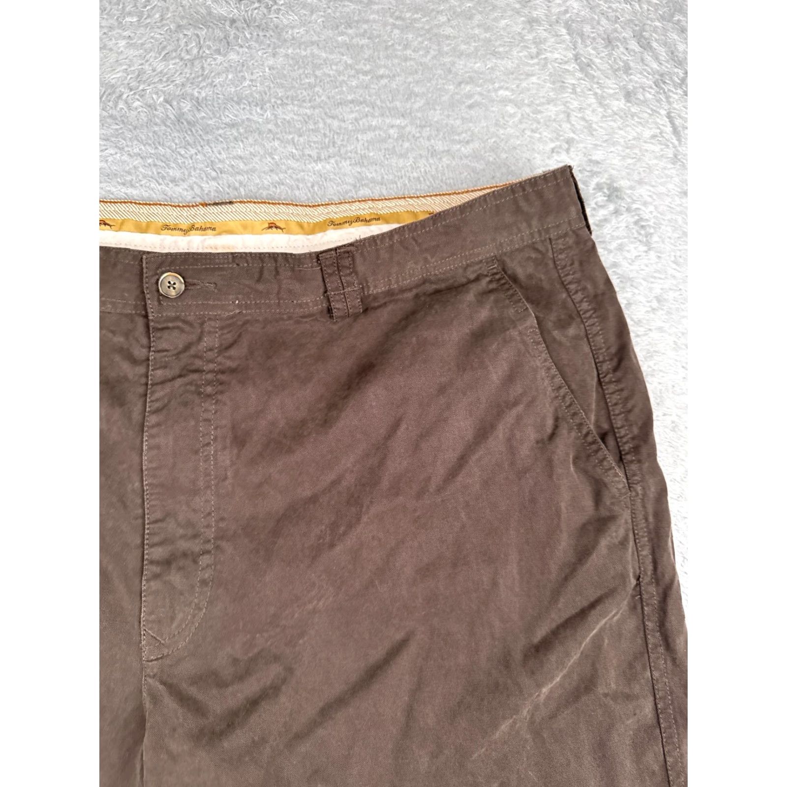 Tommy Bahama Tommy Bahama Shorts Mens 40 Brown Cotton Chino Beach Vacation Flat Front Pockets Aloha Beach Mens Size US 40 / EU 56 - 5 Thumbnail