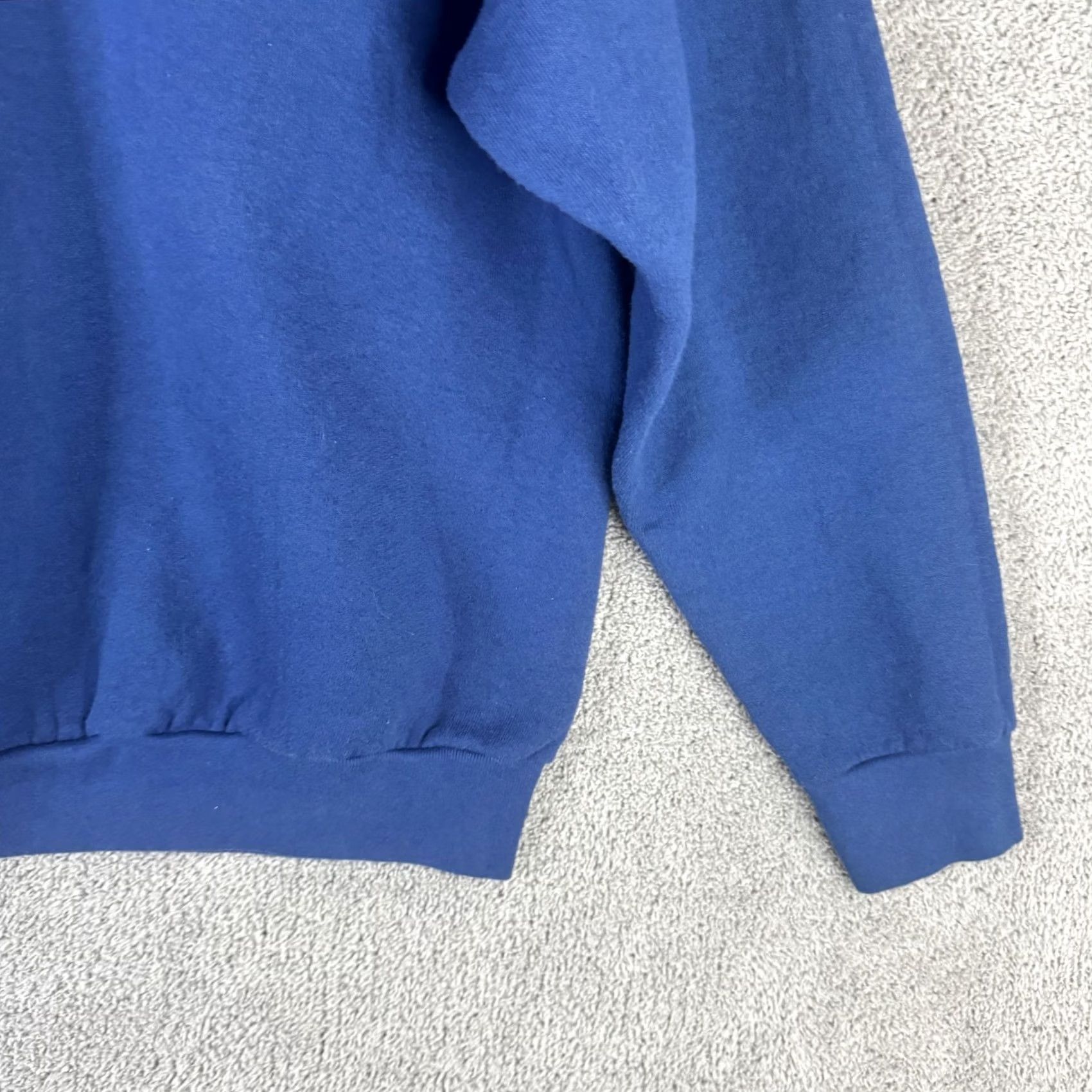 Fruit Of The Loom VINTAGE Fruit of the Loom Sweatshirt Mens M Blue Crewneck Fleece USA Size US M / EU 48-50 / 2 - 3 Thumbnail